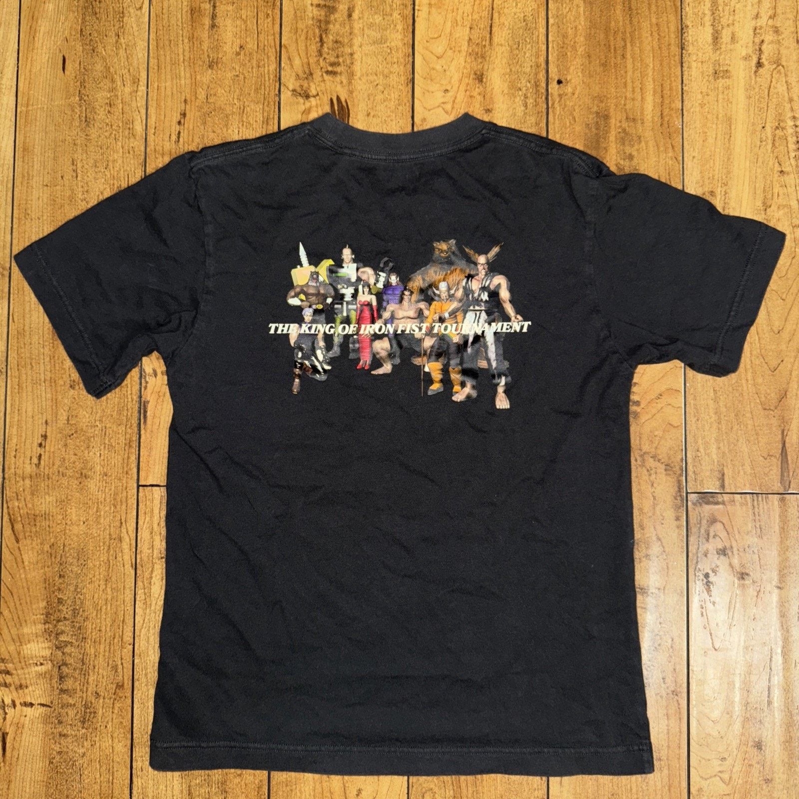 Uniqlo Uniqlo X Tekken T-Shirt XS 17x23 Grey Size US XS / EU 42 / 0 - 1 Thumbnail