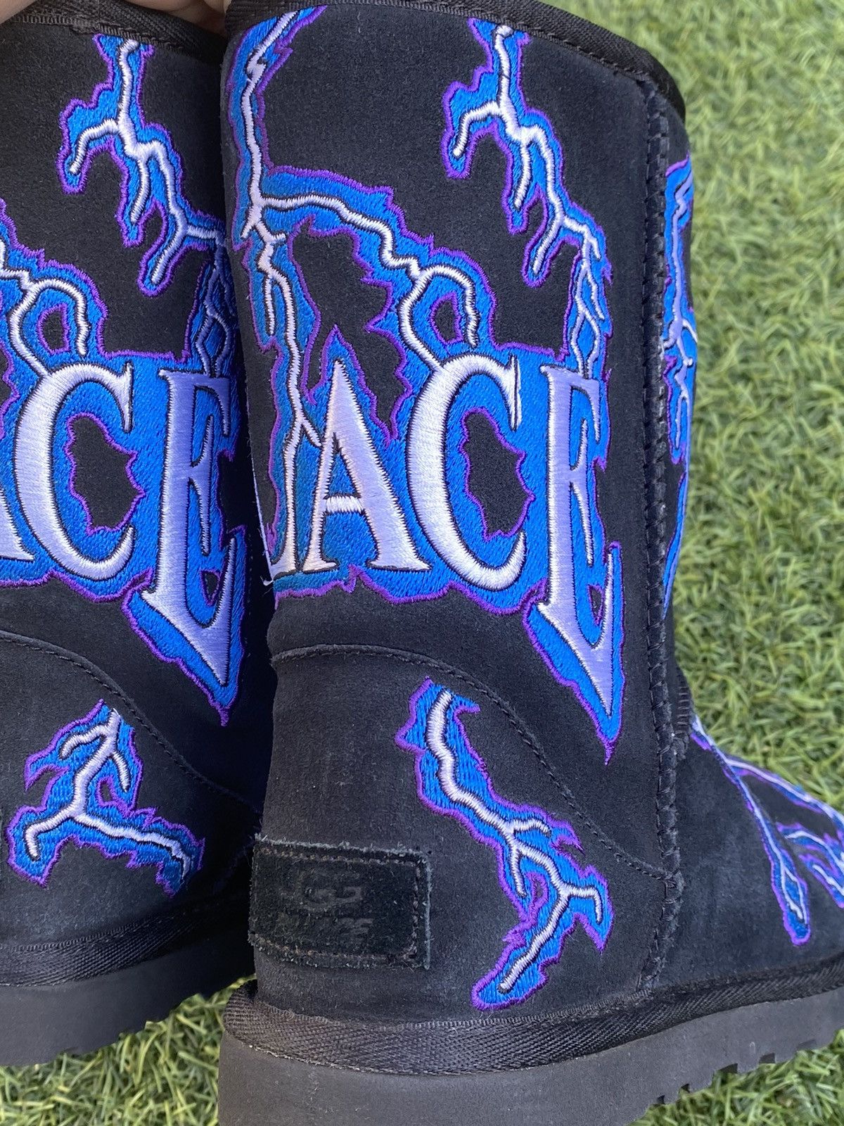 Ugg Palace x Ugg Lightning Embroidery Boots Black Size US 4 / IT 34 - 4 Thumbnail