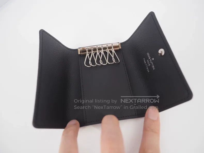 Louis Vuitton Louis Vuitton Black Chessboard Foldover Key Case Size ONE SIZE - 3 Thumbnail