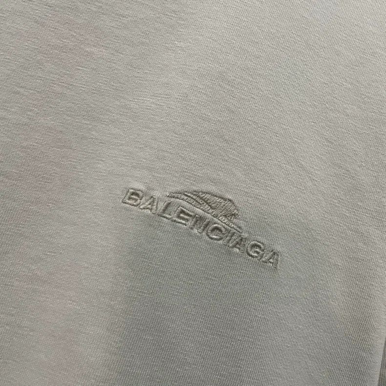 Balenciaga Balenciaga Tiger year limited edition embroidered small lo Size US S / EU 44-46 / 1 - 3 Thumbnail