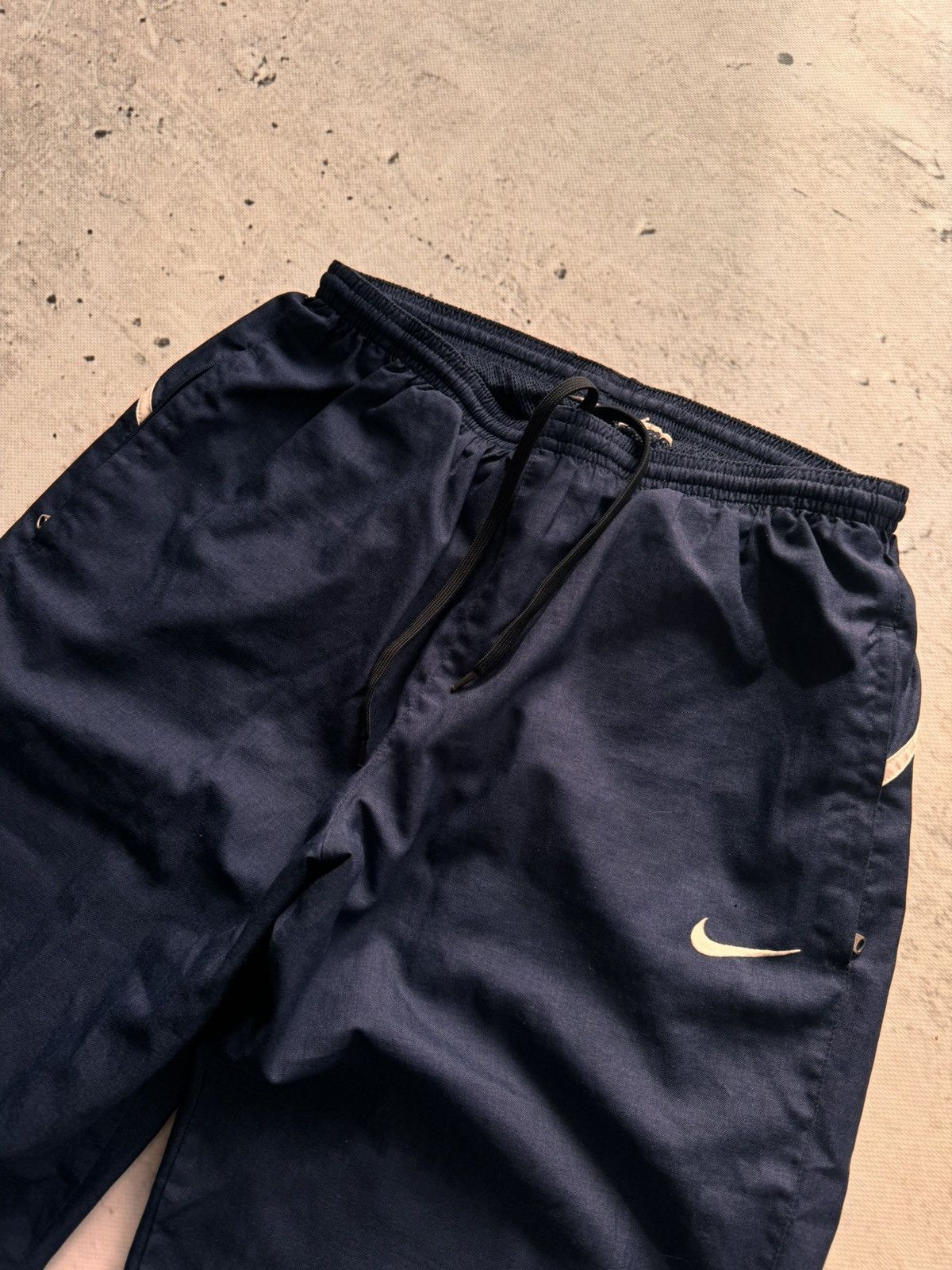 Nike × Vintage NIKE VINTAGE BASIC LOGO OVERSIZE BAGGY PANTS Size US 32 / EU 48 - 4 Thumbnail