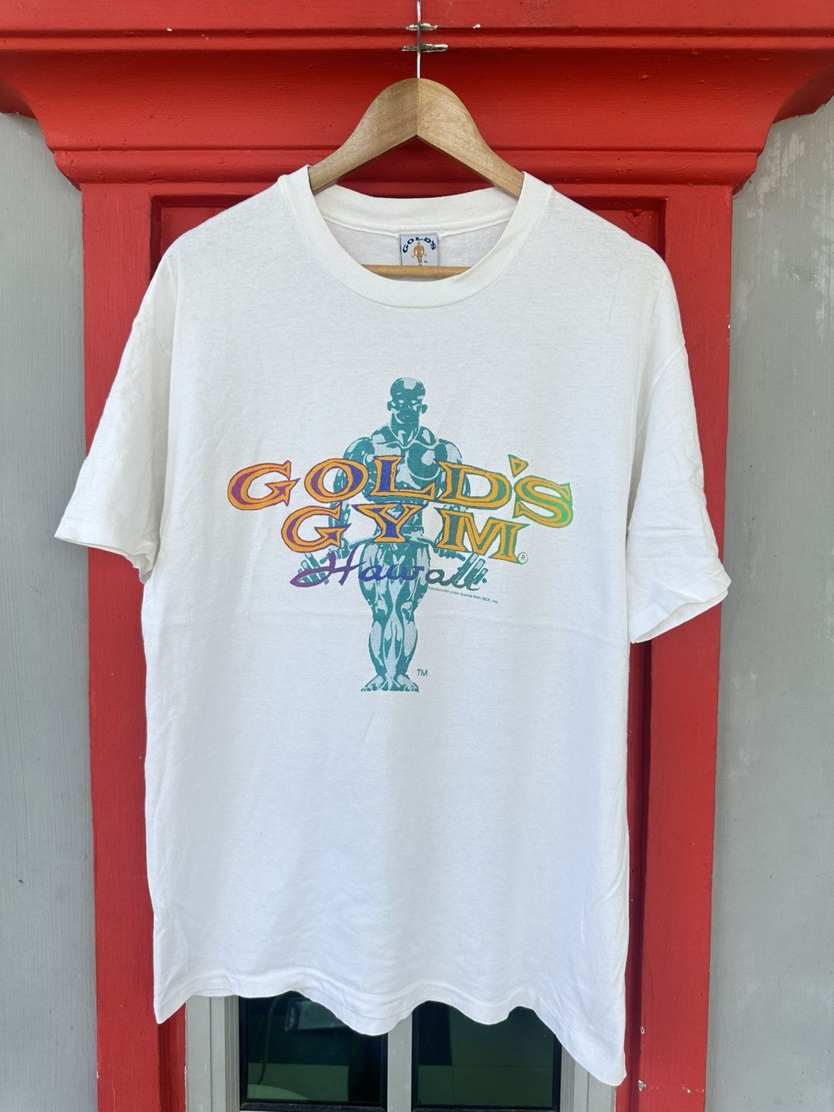 Vintage Vintage 90s Gold’s Gym Hawaii Tee Size US L / EU 52-54 / 3 - 1 Thumbnail