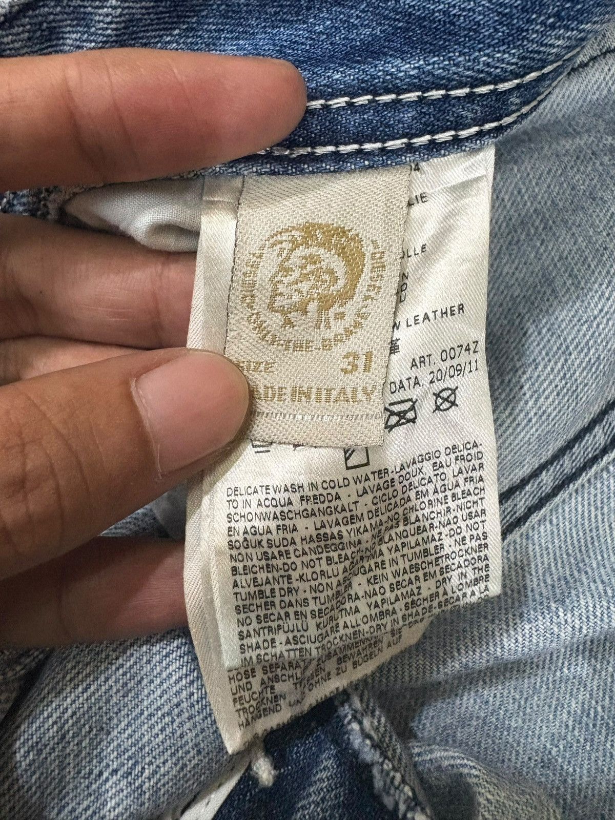 Other Vintage Italy Diesel Safado Faded Wash Distress Loose Jeans Size US 34 / EU 50 - 9 Thumbnail