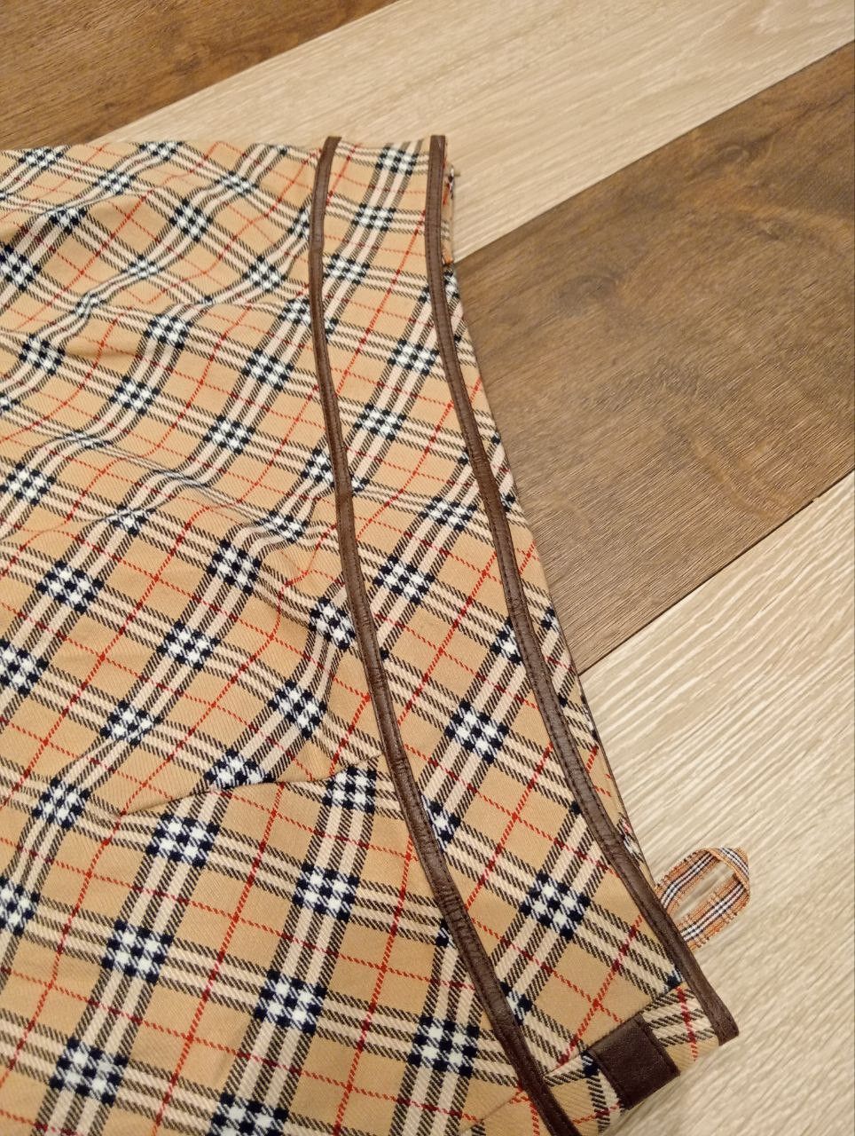 Burberry BURBERRY BLUE LABEL NOVA CHECK STRETCH SKIRT Size 25" / US 0 / IT 36 - 8 Thumbnail