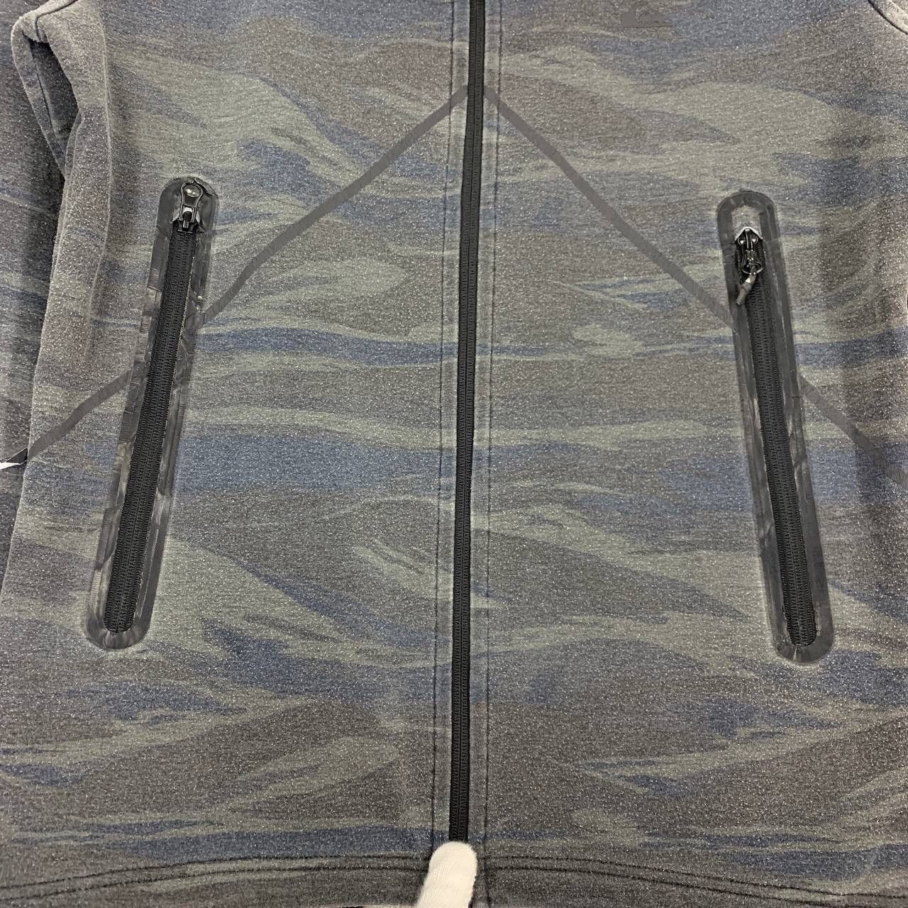 Quiksilver QUIKSILVER Camouflage Zipper Hoodie #2398-12 Size US M / EU 48-50 / 2 - 4 Thumbnail