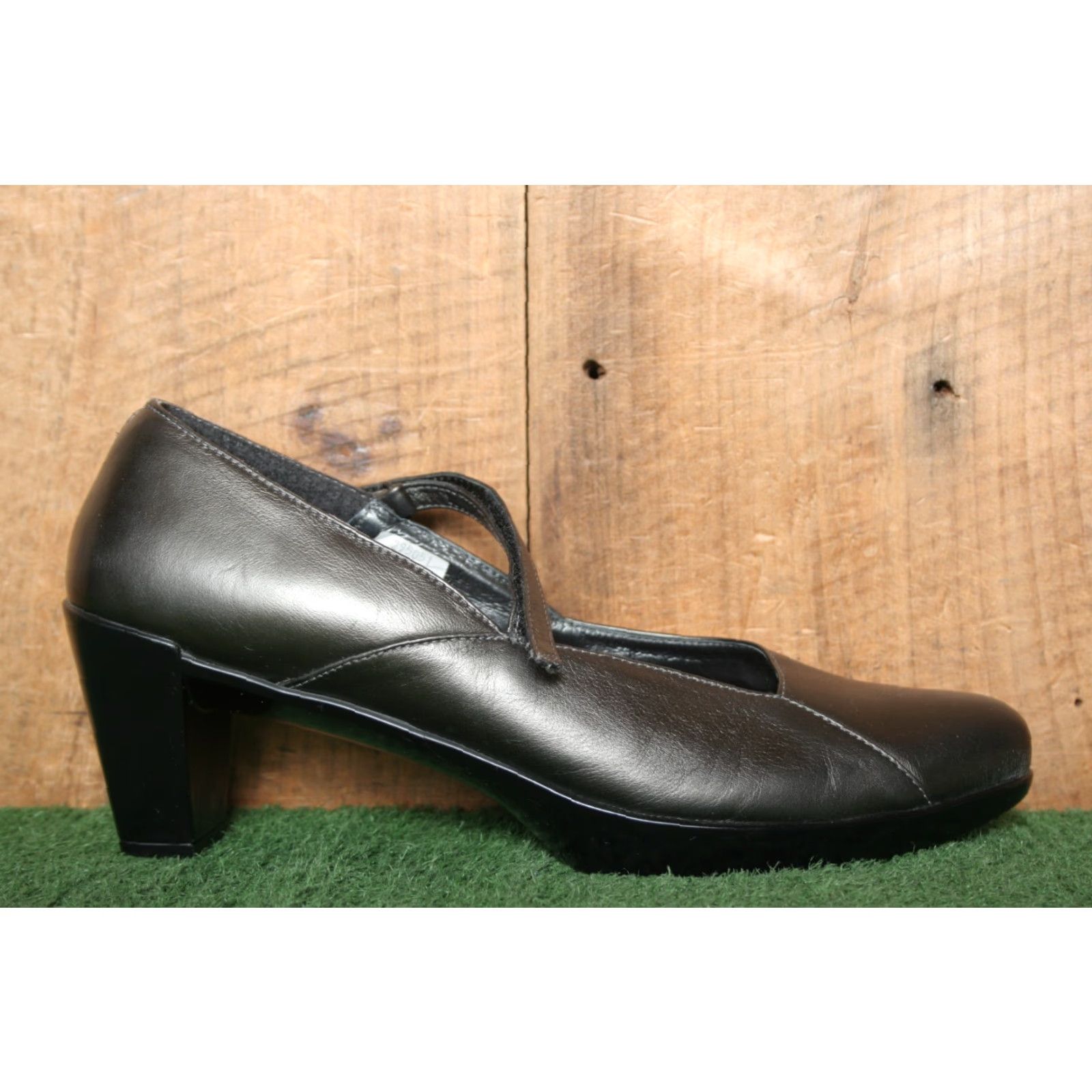 Vintage VINTAGE NAOT Cuore Metallic Road Leather Mary Jane Pumps HEEL US 10 EU 41 Womens Size US 10 / IT 40 - 2 Thumbnail