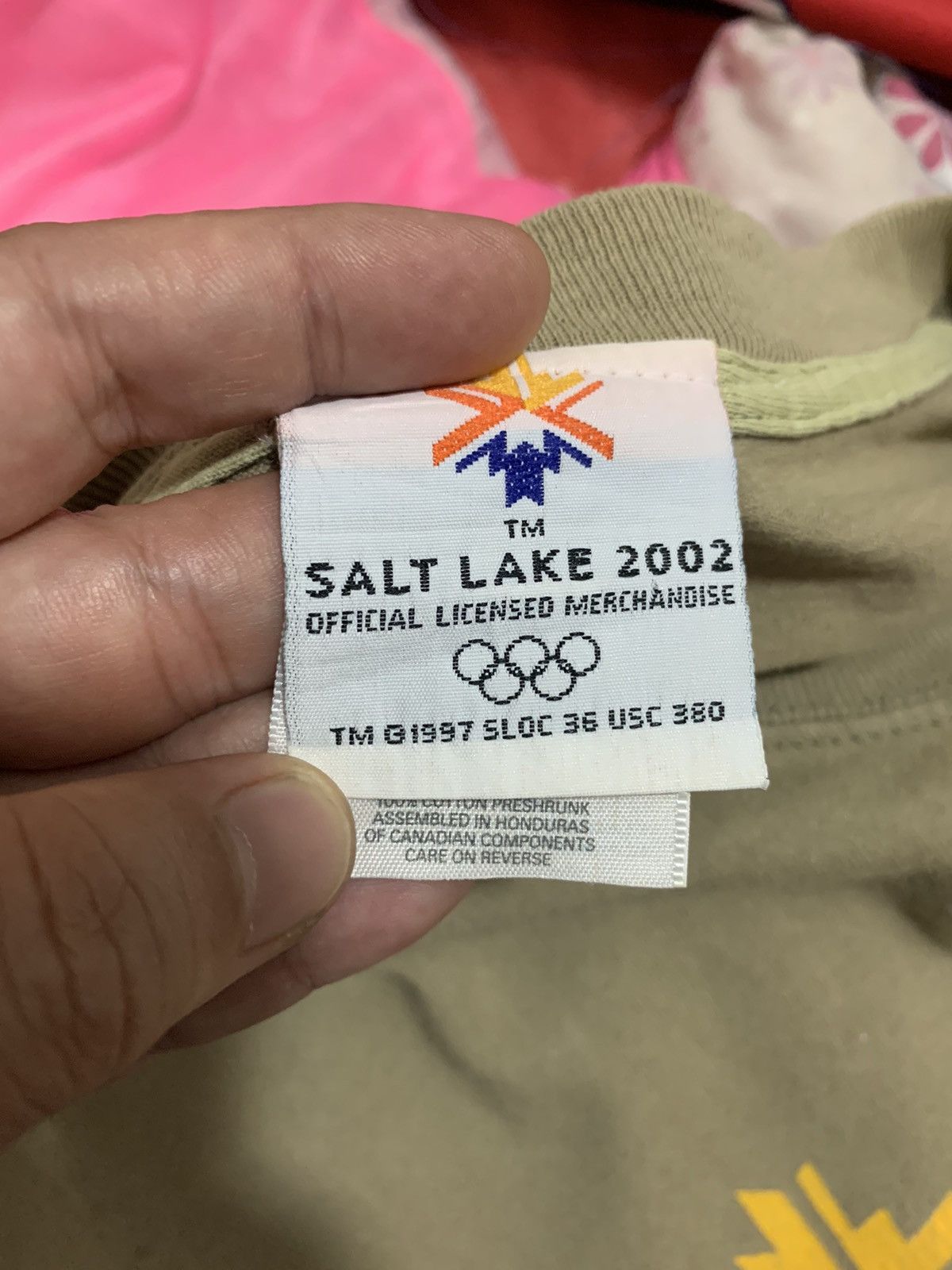 Vintage Vintage Y2K Salt Lake Olympic Winter Games 2022 Size US L / EU 52-54 / 3 - 7 Thumbnail