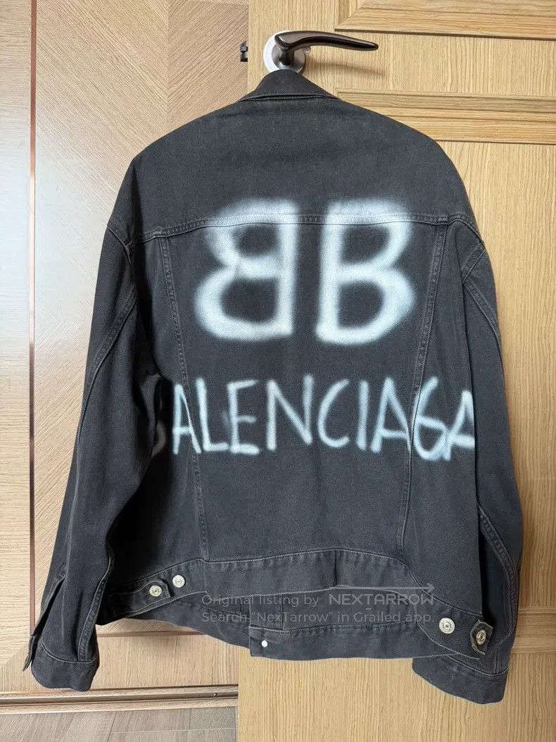 Balenciaga Balenciaga Double B Graffiti Glow in the Dark Denim Jacket Size US S / EU 44-46 / 1 - 2 Thumbnail