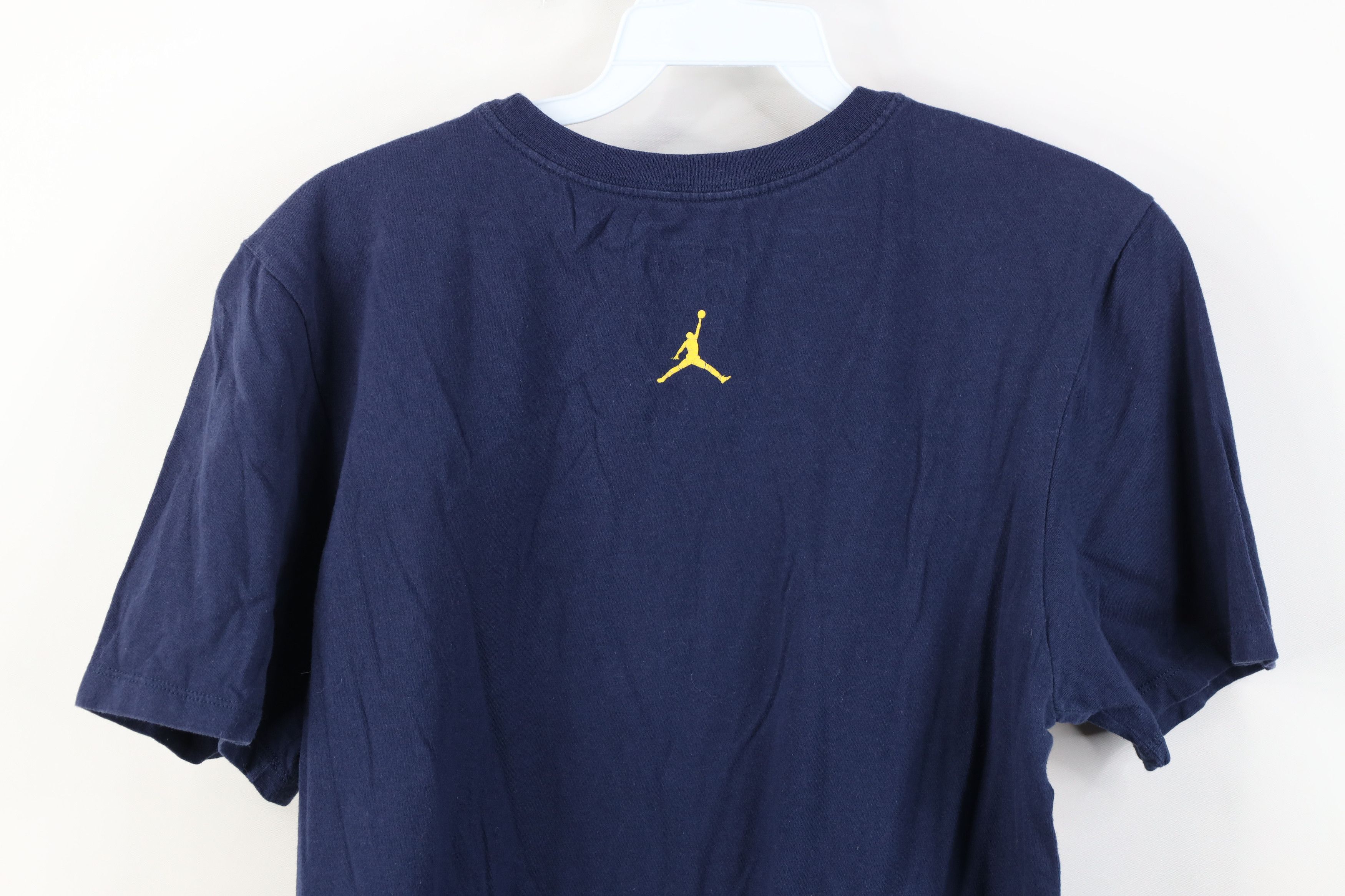 Nike Nike Air Jordan Respect Is University of Michigan T-Shirt Size US S / EU 44-46 / 1 - 14 Thumbnail