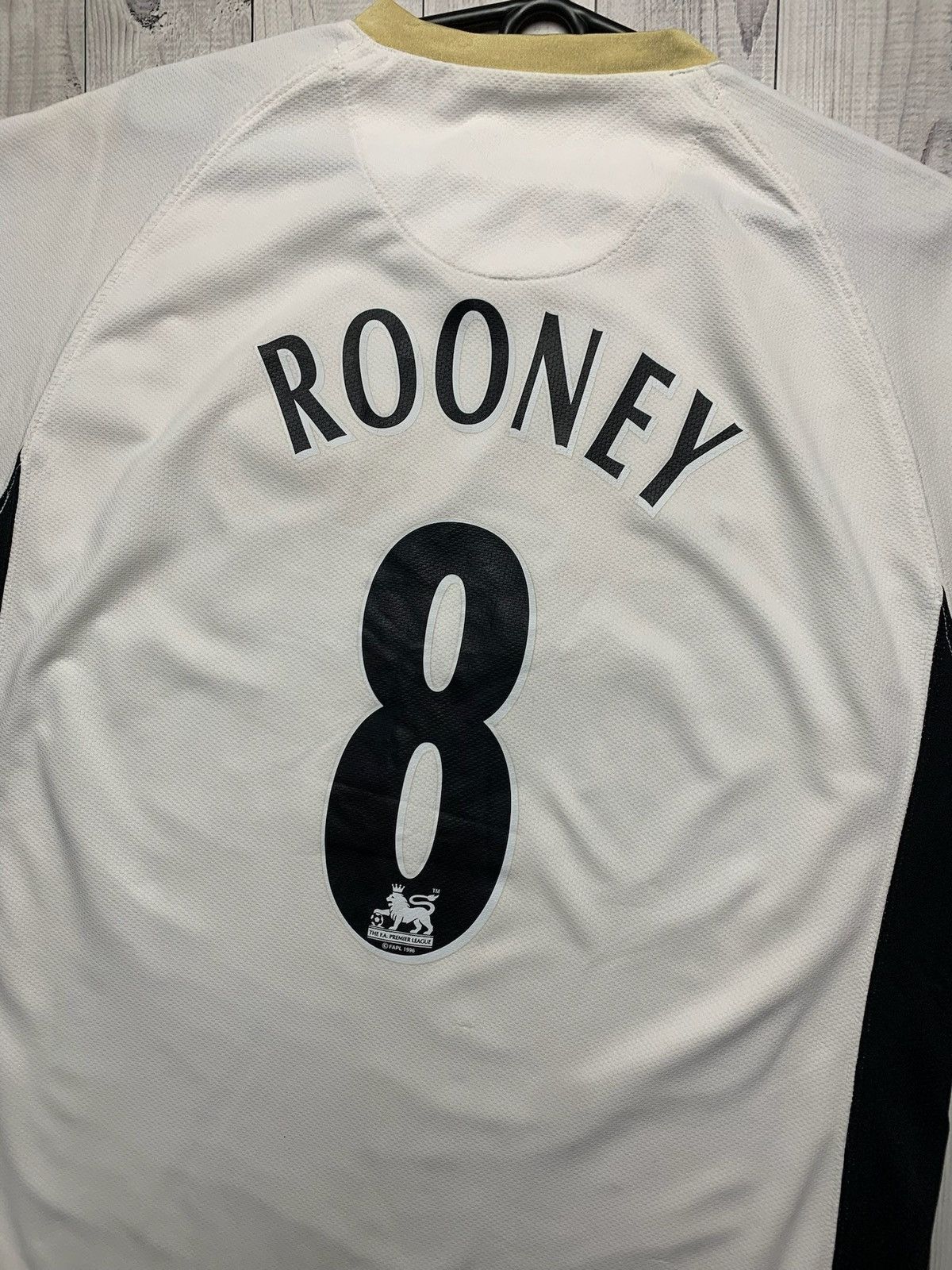 Nike × Vintage Vintage Nike Manchester United soccer jersey 8 Rooney size L Size US L / EU 52-54 / 3 - 8 Thumbnail
