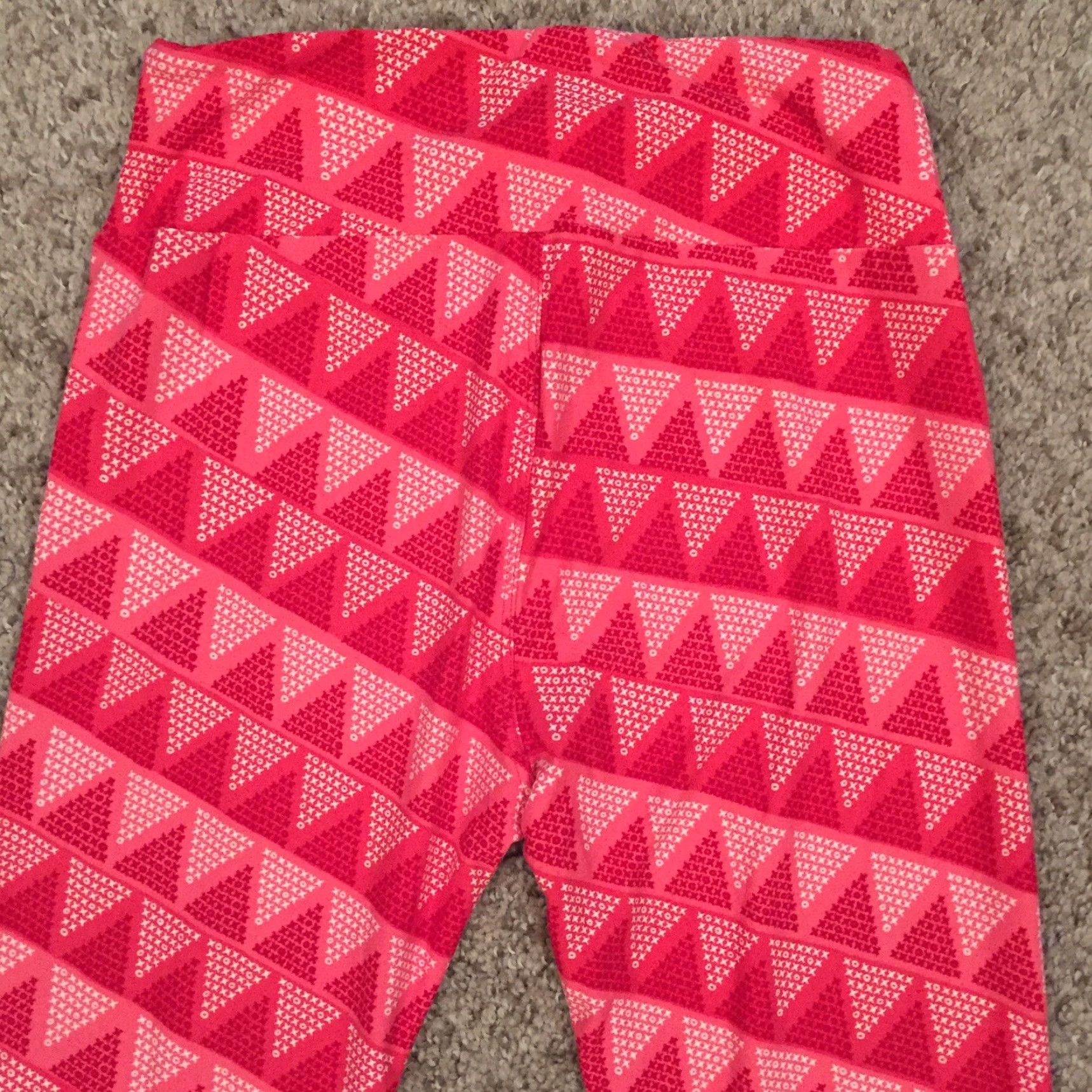 Vintage VINTAGE LuLaRoe Leggings One Size Pink Geometric NWOT Size 42" / US 20 - 7 Thumbnail