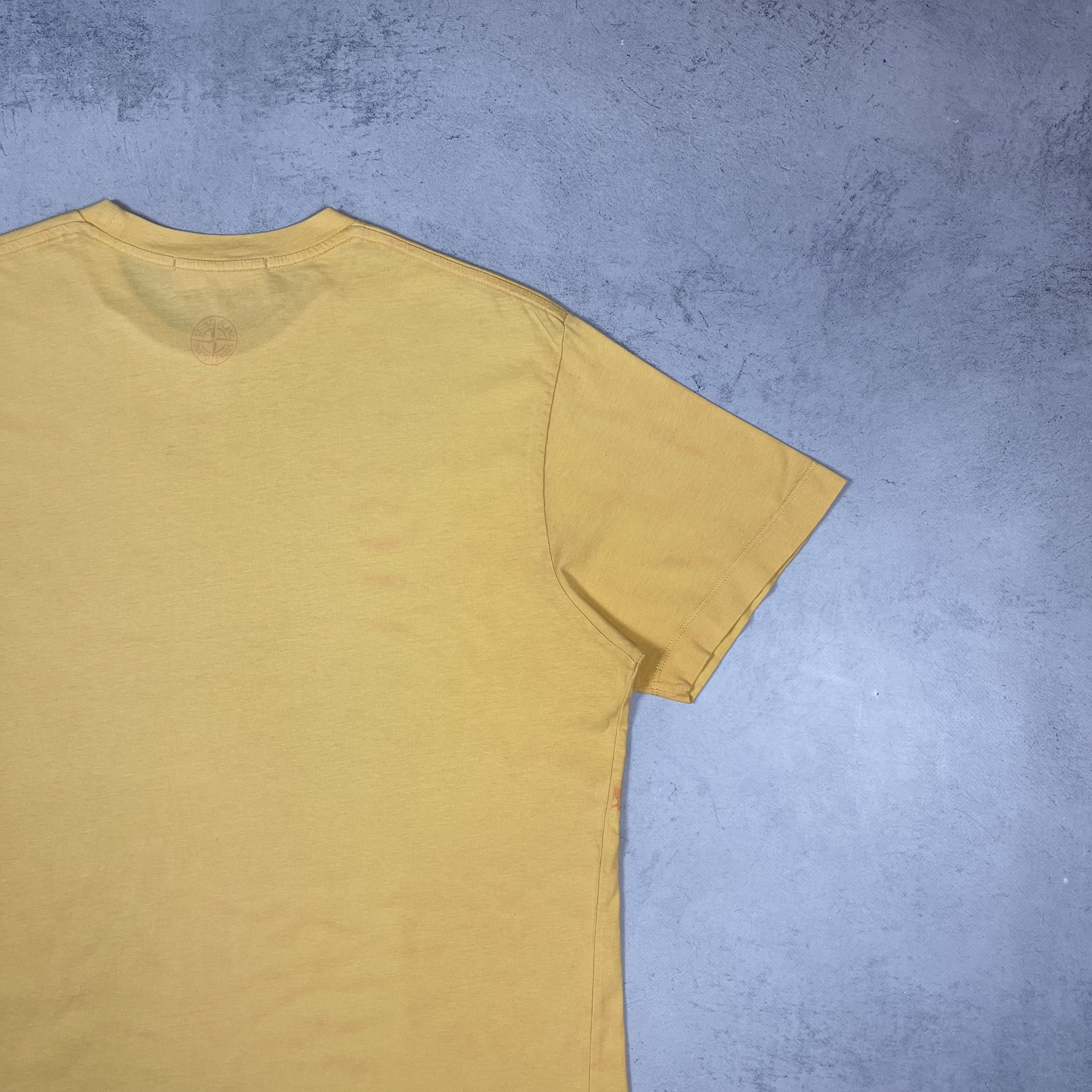 Stone Island Stone Island All Over Print T Shirt Size US M / EU 48-50 / 2 - 11 Thumbnail