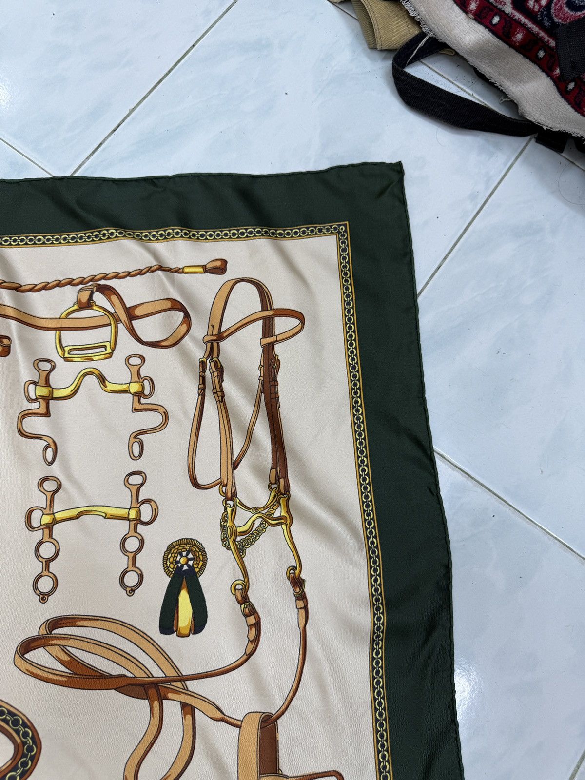 Celine 🔥🔥🔥ARCHIVE VINTAGE CELINE SILK SCARF Size ONE SIZE - 7 Thumbnail