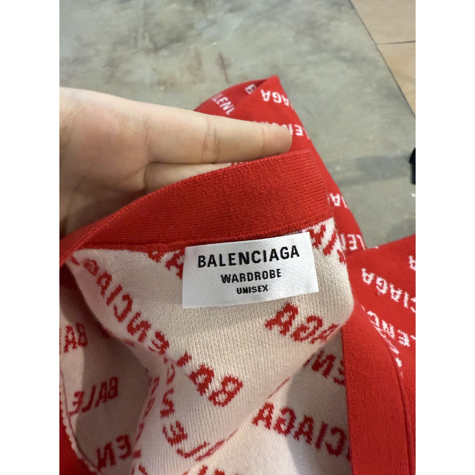 Balenciaga Balenciaga Cardigan Red 2 (Medium) New Size US M / EU 48-50 / 2 - 2 Thumbnail