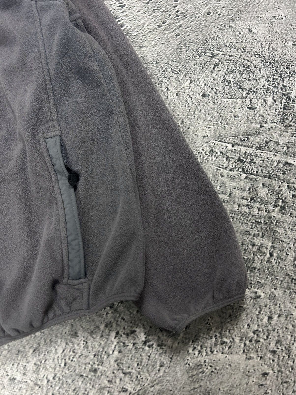 Nike ACG Nike ACG fleece vintage zip grey Therma-Fit Size US L / EU 52-54 / 3 - 3 Thumbnail