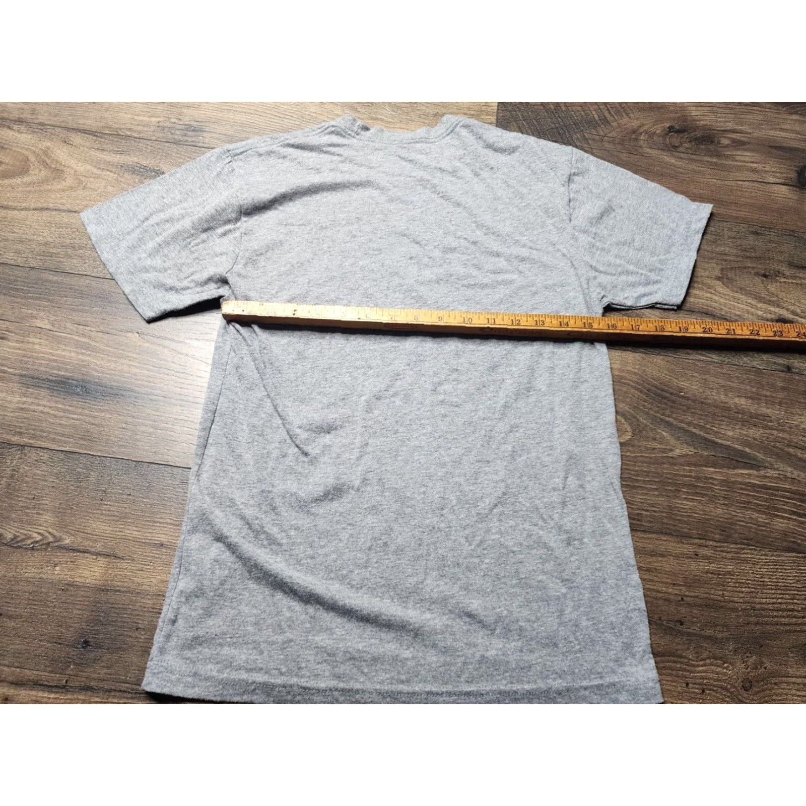 Vintage Magnolia Waco TX Silos T Shirt Adult Small Gray Cotton Blend Unisex Size S / US 4 / IT 40 - 2 Thumbnail