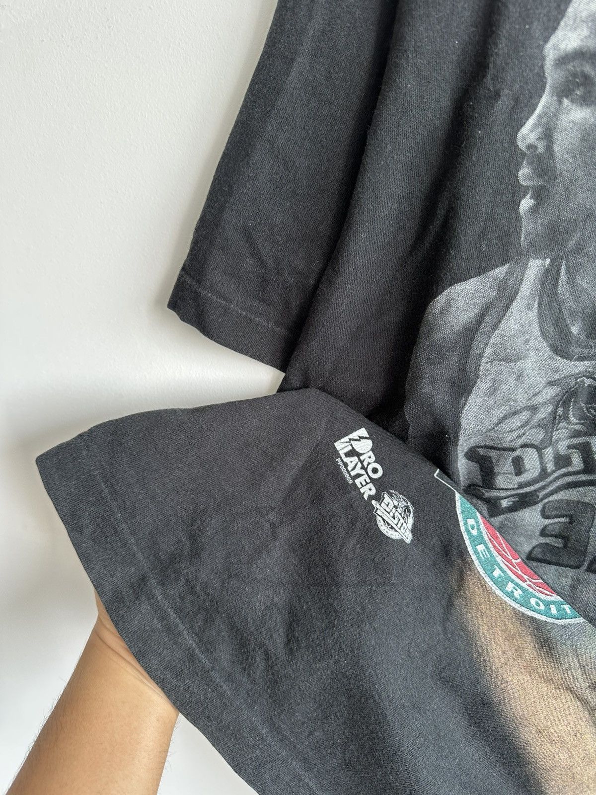 NBA × Rap Tees × Vintage Vintage 90’s Grant Hill NBA Detroit Pistons USA Raptees Size US L / EU 52-54 / 3 - 3 Thumbnail