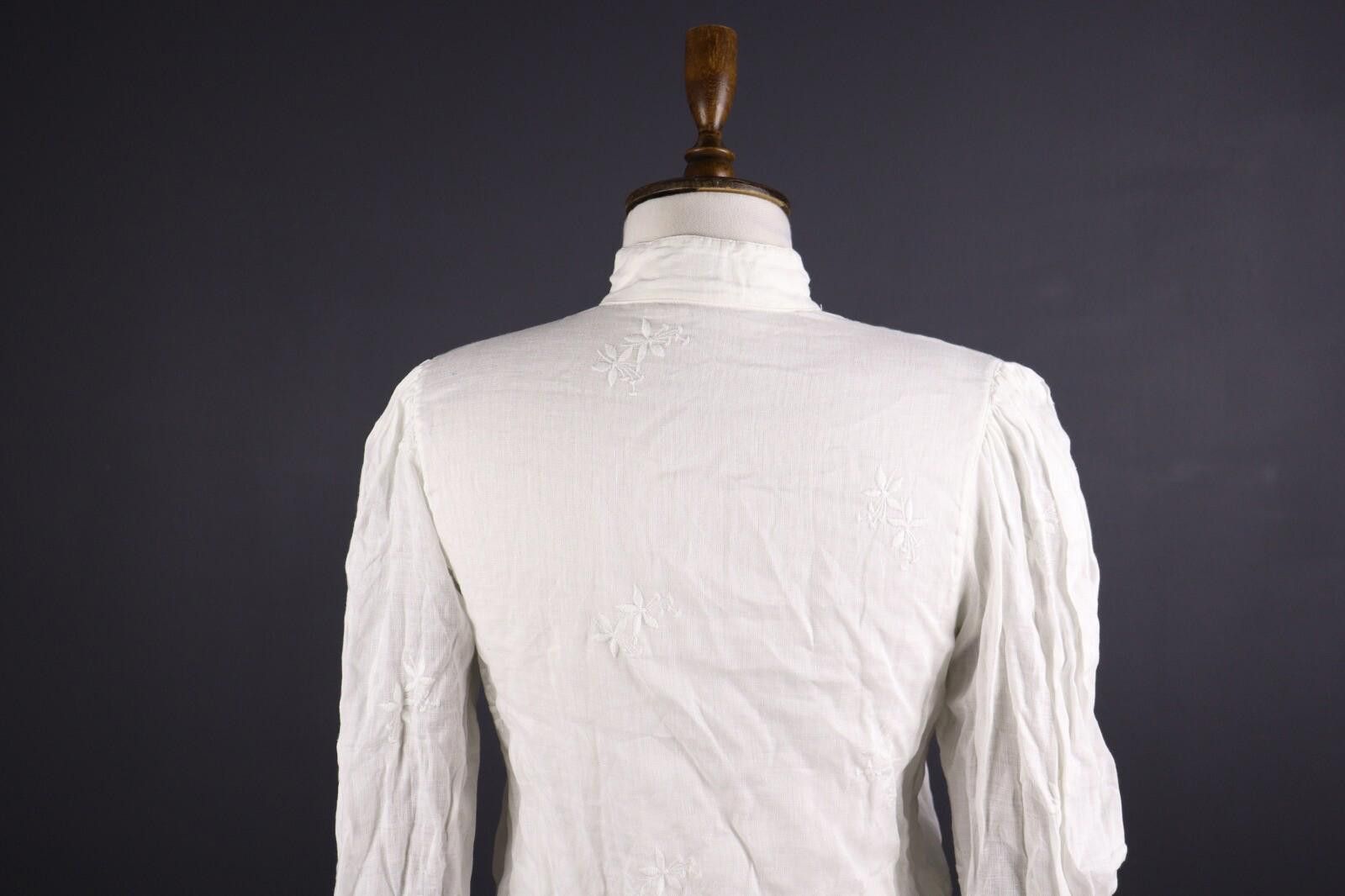 Escada Escada Margareta Ley Vintage Linen Floral Blouse Size 34 Size M / US 6-8 / IT 42-44 - 6 Thumbnail