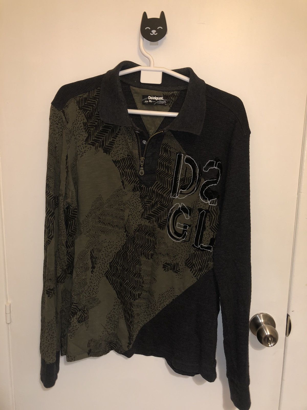 Desigual × Vintage Grey and Green Vintage Desigual Long Sleeve Tee Size US XL / EU 56 / 4 - 1 Thumbnail