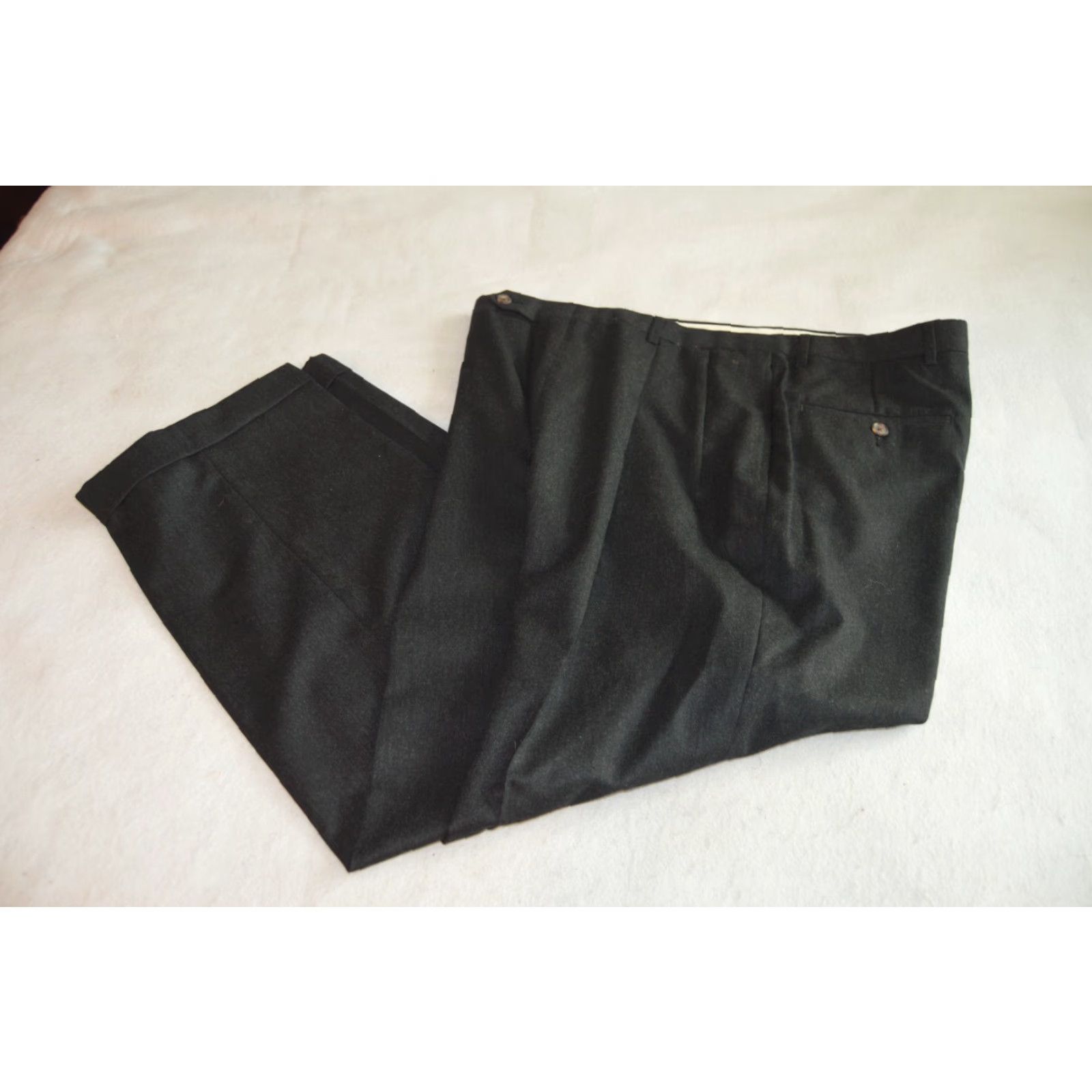 Tommy Hilfiger Tommy Hilfiger Men's Black Dress Pants 40W 30L Wool - Pants, Regular, 40, Black, Wool, Pleated Front, Dress, Logo, Preppy, USA, Mens Size US 40 / EU 56 - 2 Thumbnail