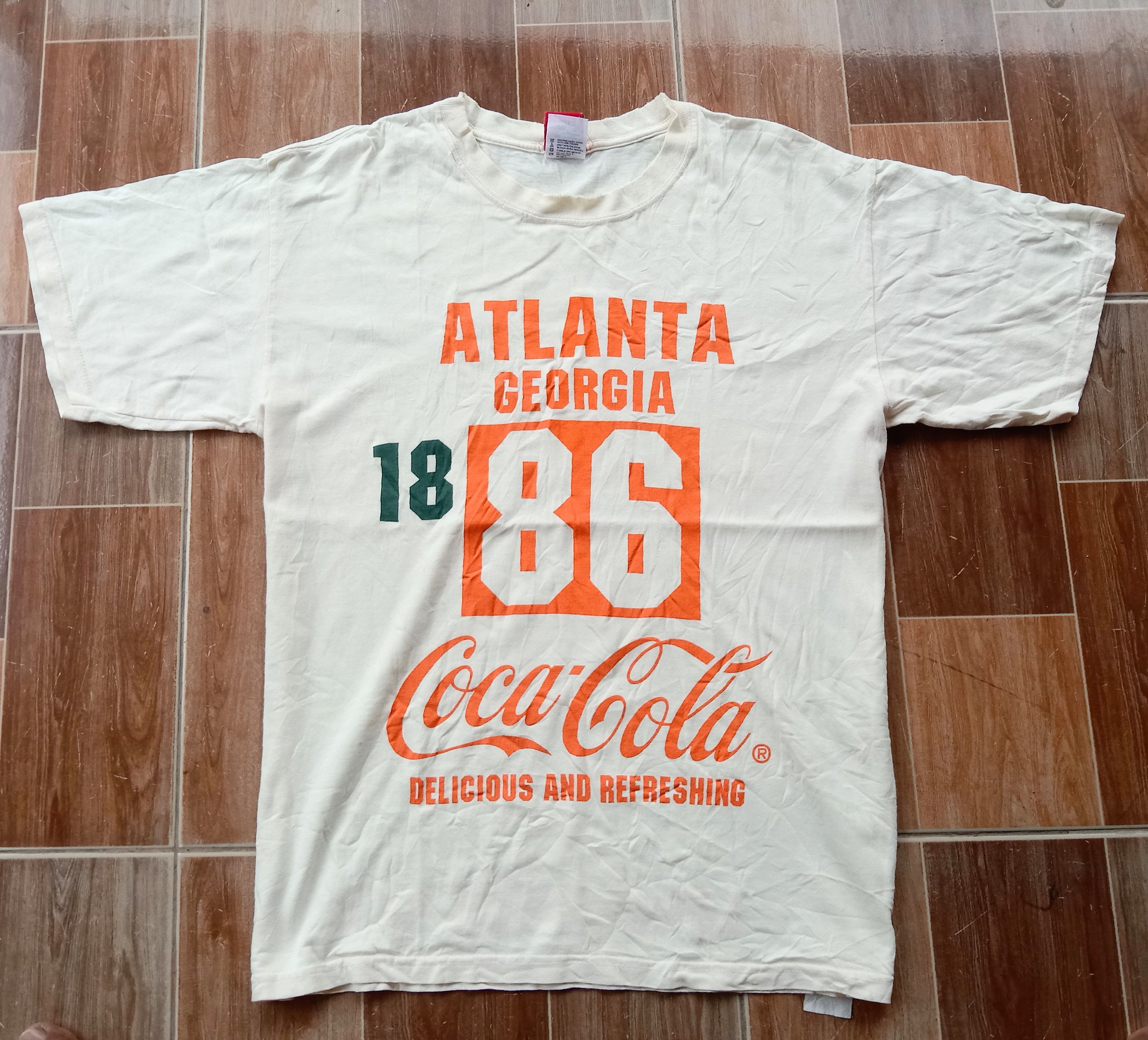 Coca Cola Vintage Coca Cola Tee Size US L / EU 52-54 / 3 - 1 Thumbnail