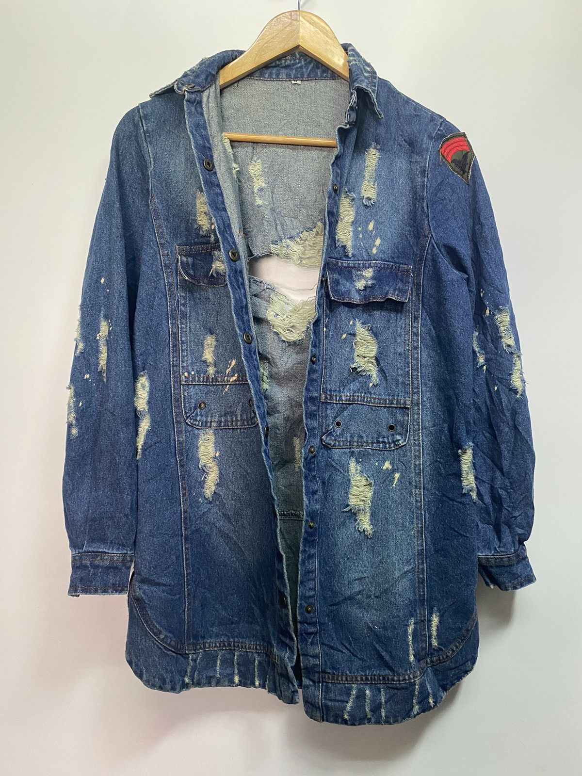 Japanese Brand Japanese Button up Denim Jean Shirt Women Fashion Distressed Size M / US 6-8 / IT 42-44 - 7 Thumbnail