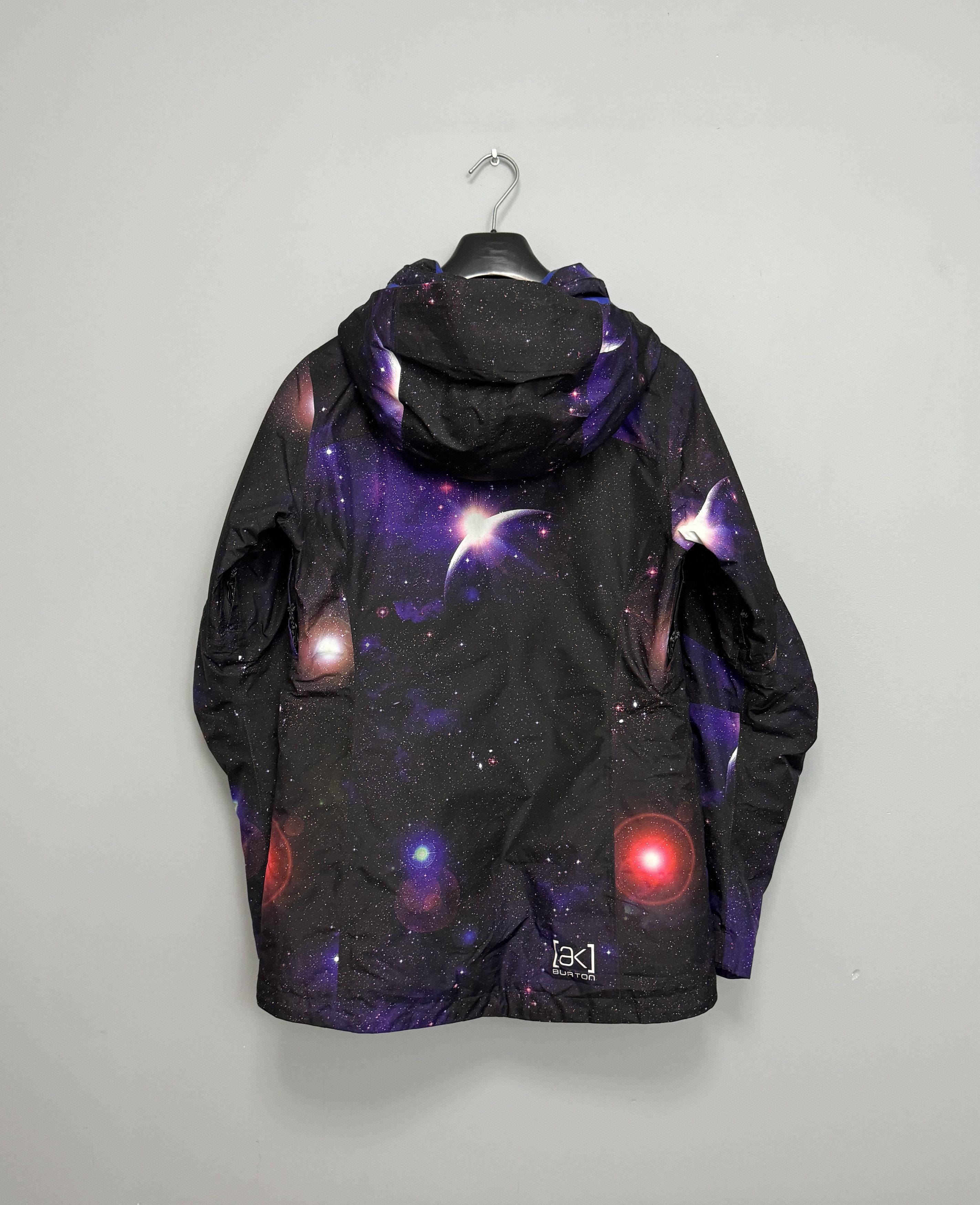 Burton Burton AK 2L Embark Gore Tex Ski Jacket GTX Size S Size S / US 4 / IT 40 - 12 Thumbnail