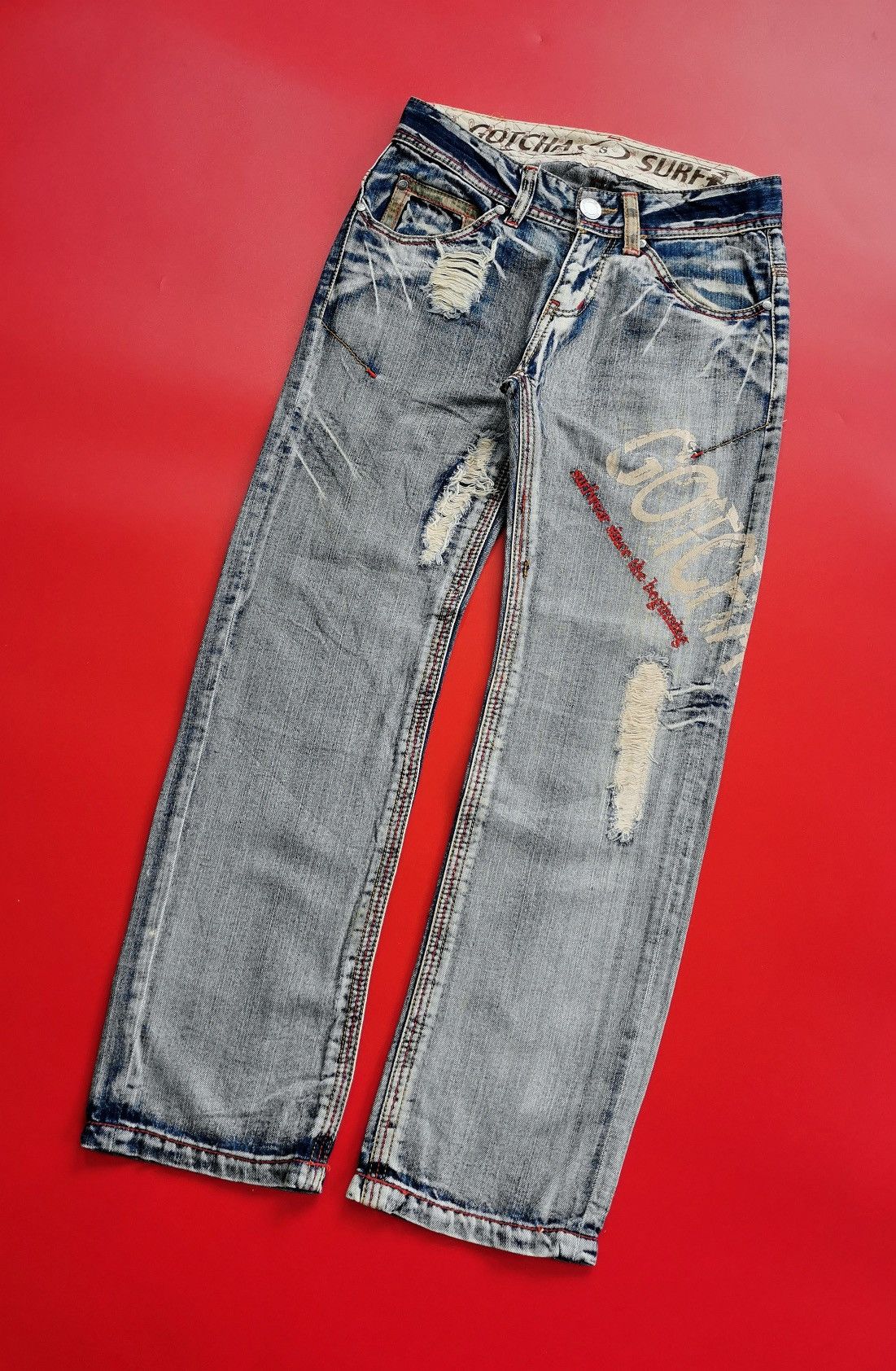 Gotcha Vintage Gotcha Surf Print Distressed Jeans Size US 30 / EU 46 - 1 Thumbnail