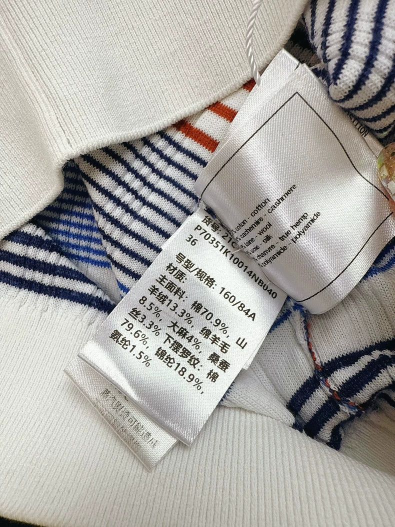 Chanel Chanel Red White Blue Knit Top Size S / US 4 / IT 40 - 5 Thumbnail