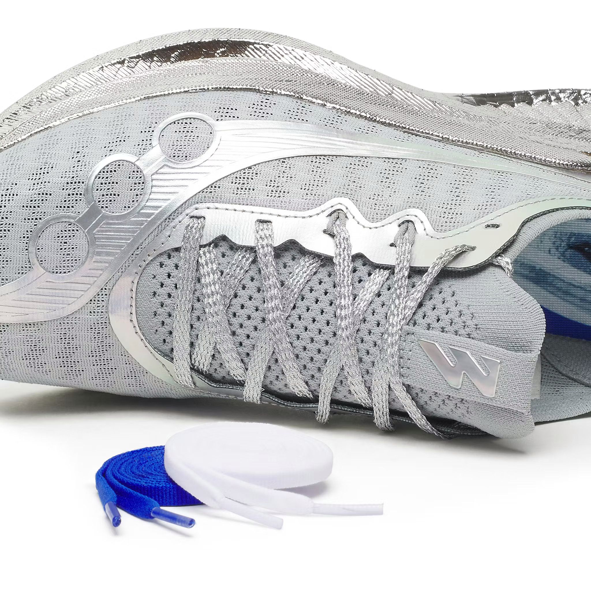 Minted New York × Saucony Saucony x Minted NY Endorphin Pro 5 Chromium Metallic Silver Size US 9.5 / EU 42-43 - 19 Thumbnail