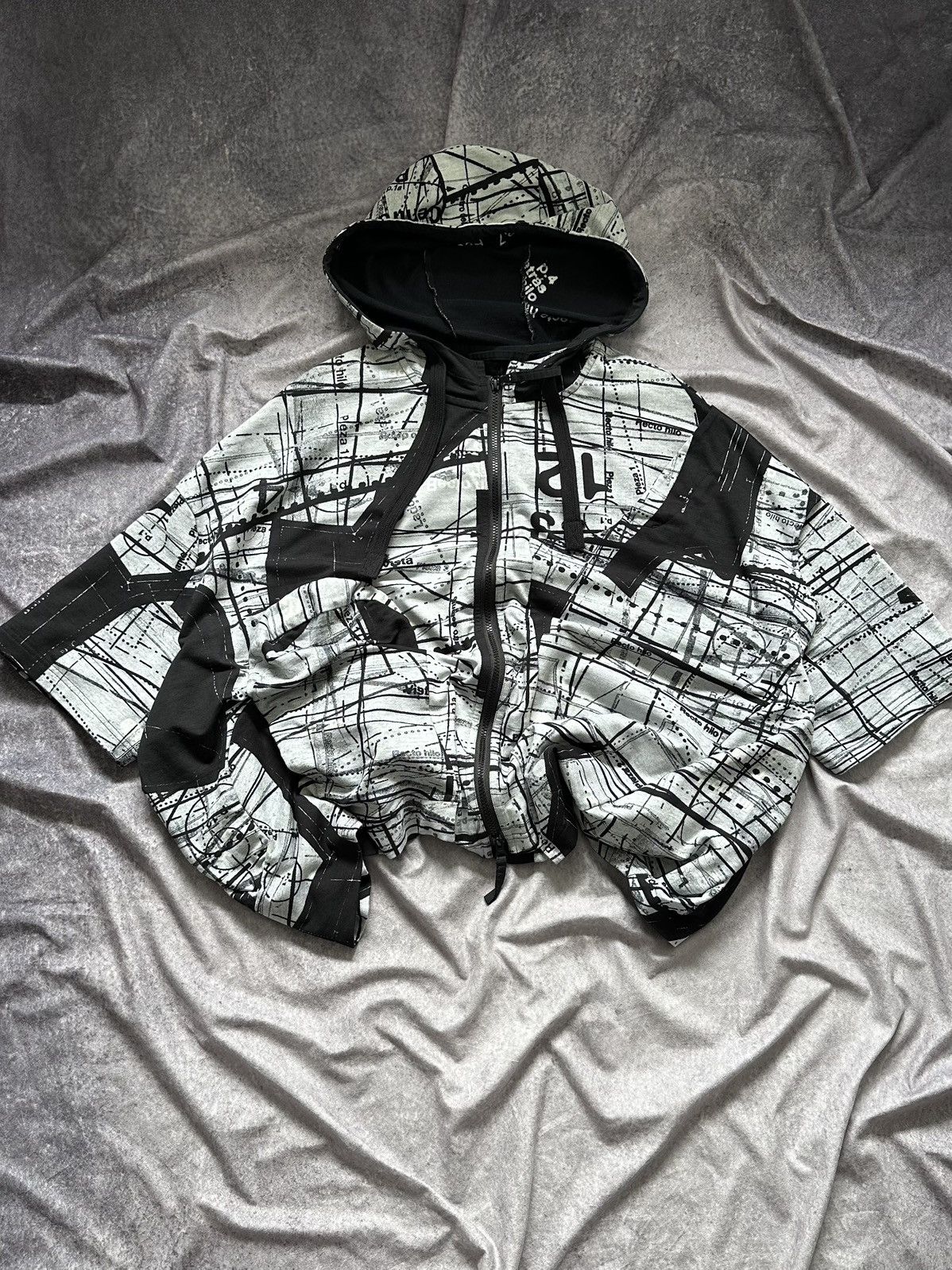 Rundholz RUNDHOLZ BLACK LABEL Patterned Zip Hoodie Black / White Size ONE SIZE - 1 Thumbnail