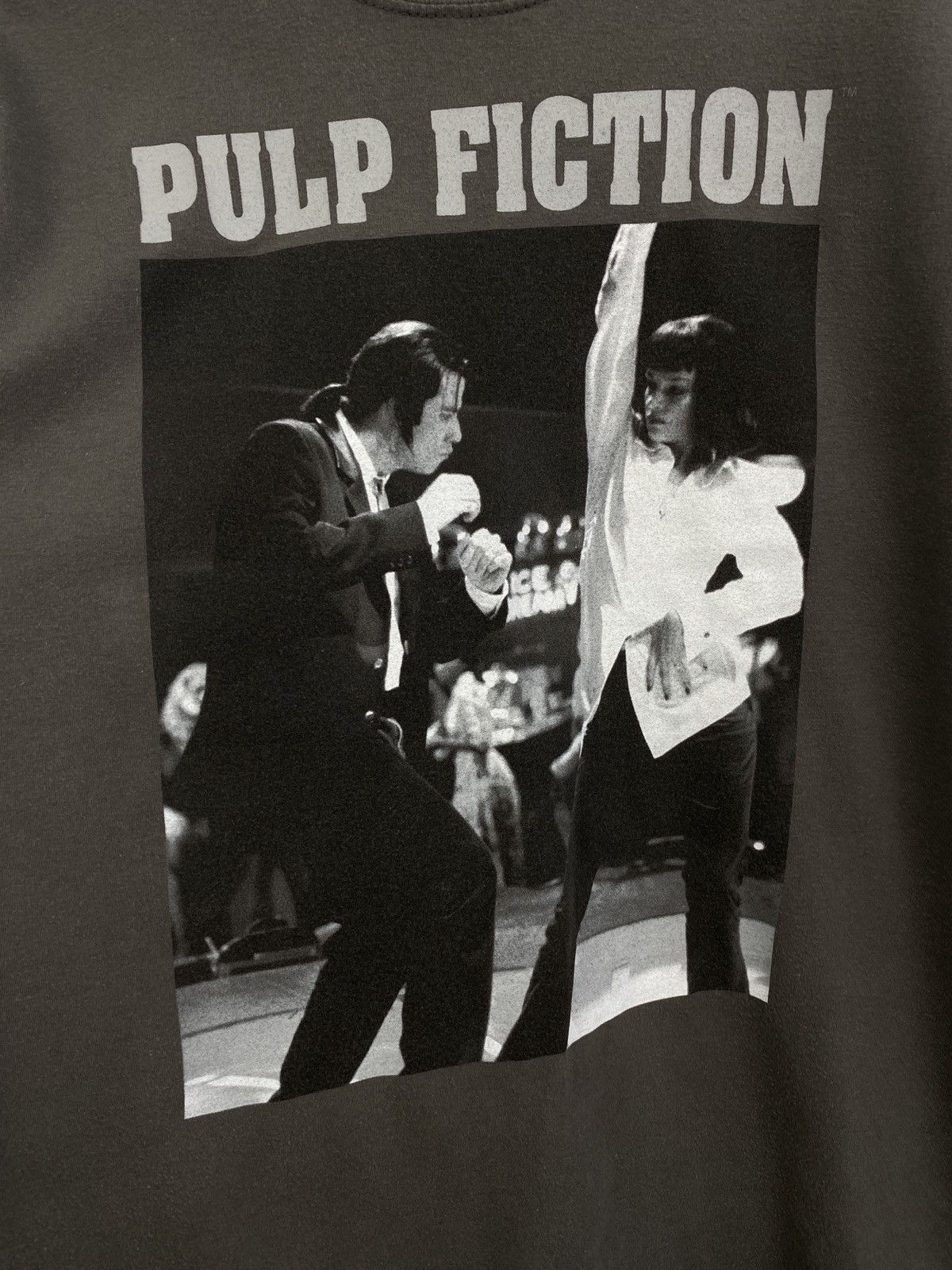 Grailed × Vintage 🎥 Vintage Y2K Pulp Fiction Film T-Shirt Rare Retro Hype Size US M / EU 48-50 / 2 - 4 Thumbnail