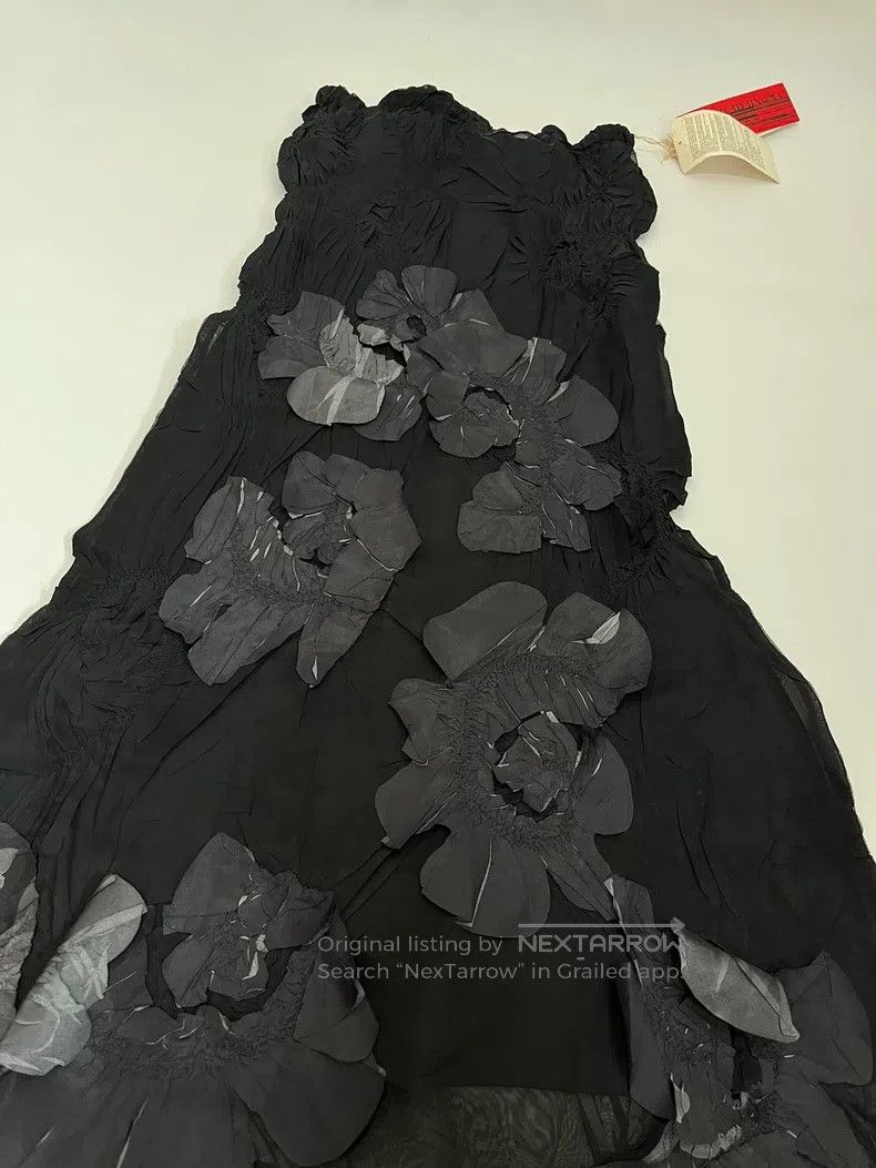 Japanese Brand Japanese Brand size S YOSHIKI HISHINUMA Black Floral Skirt Size 24" / US 00 / IT 34 - 4 Thumbnail