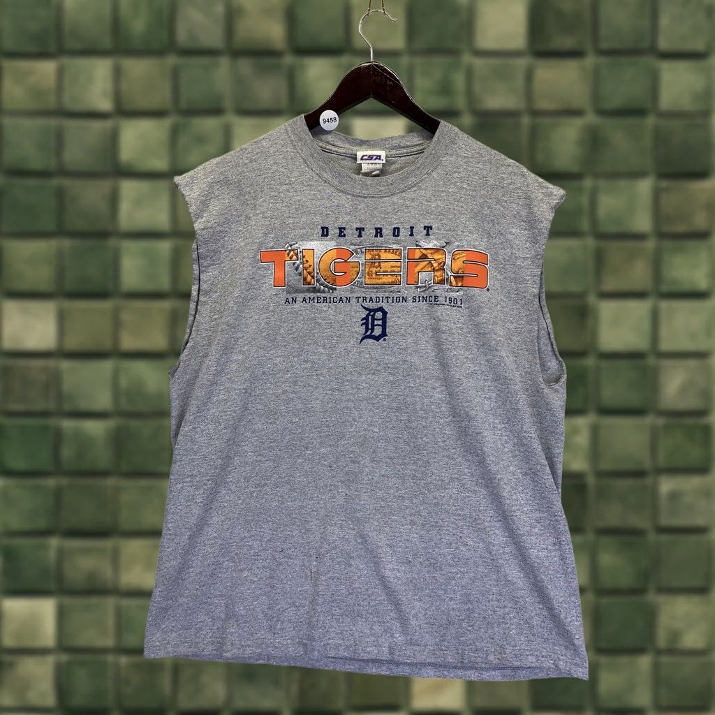 Vintage VINTAGE CSA Detroit Tigers 2006 Mens Cutoff Sleeves Shirt L Gray Cotton Blend T-Shirt Sports Men -9458 Size US L / EU 52-54 / 3 - 1 Thumbnail
