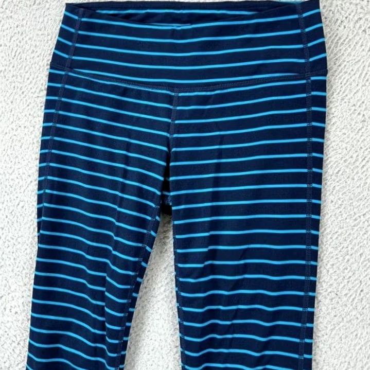 Athleta Athleta Cropped Leggings Womens Small Navy Blue Hickory Striped Pull On Mid-Rise Size 28" / US 6 / IT 42 - 3 Thumbnail