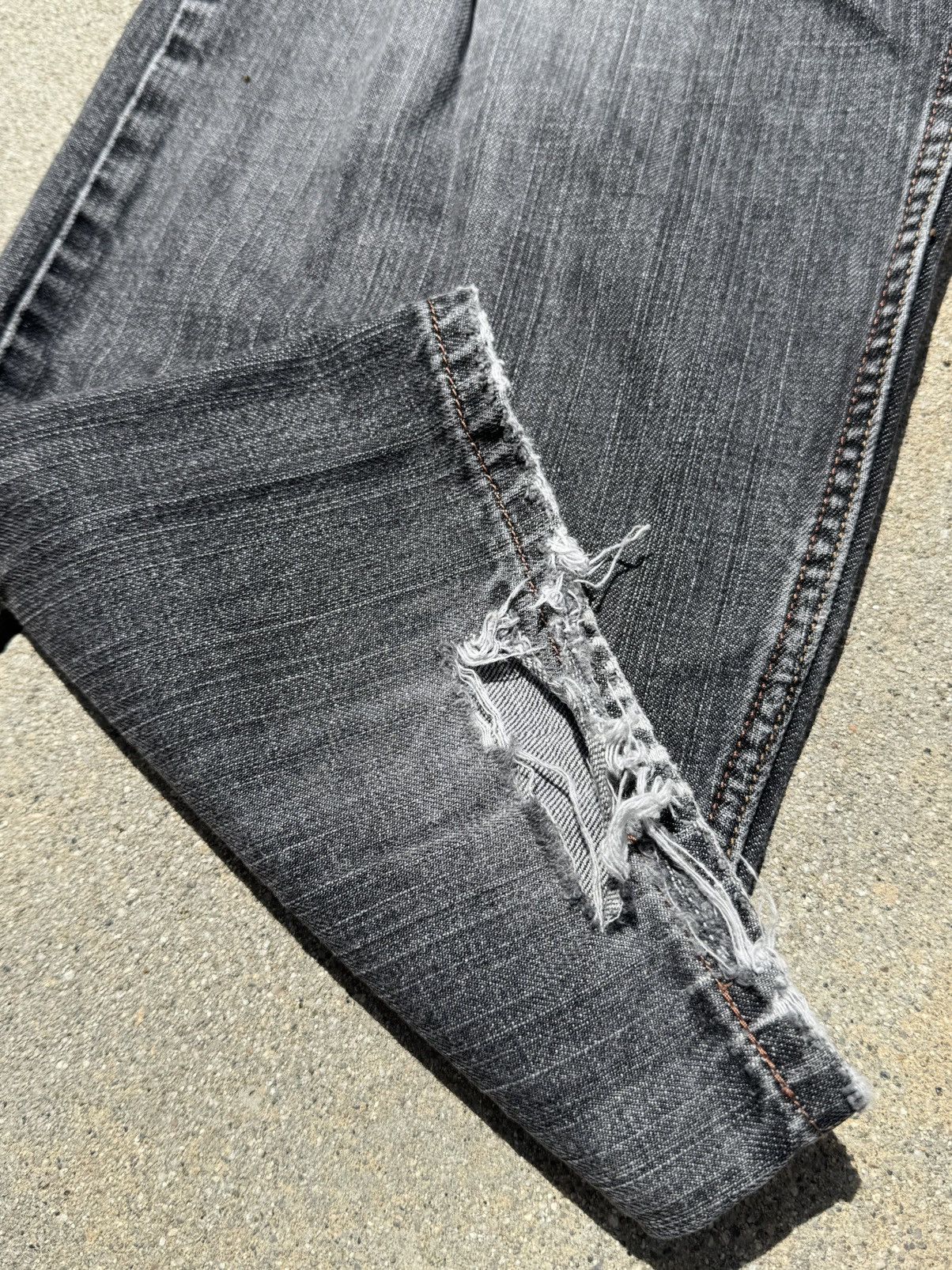 Levi's Dark Gray Levi Silver Tabs Size US 34 / EU 50 - 7 Thumbnail