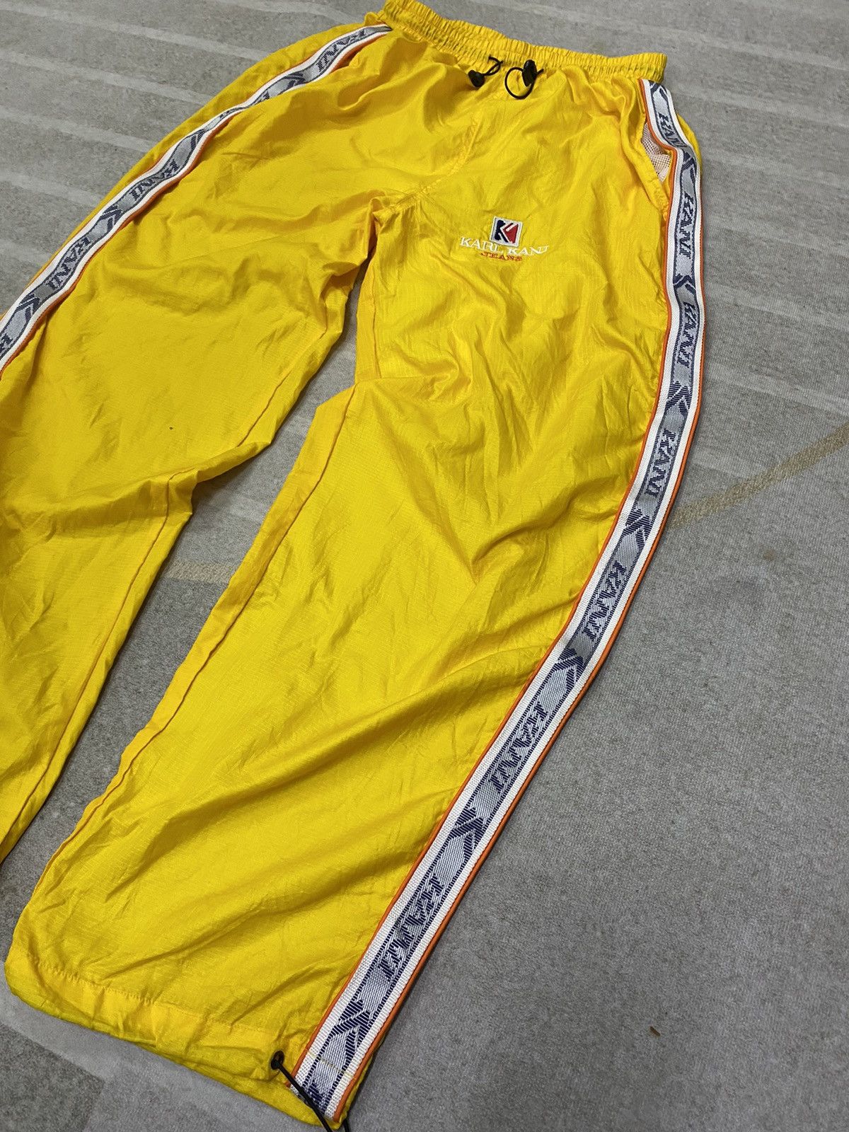 Karl Kani 🔥Dope🔥Vintage Karl Kani Side Tape Nylon Pant Hip Hop Style Size US 32 / EU 48 - 2 Thumbnail