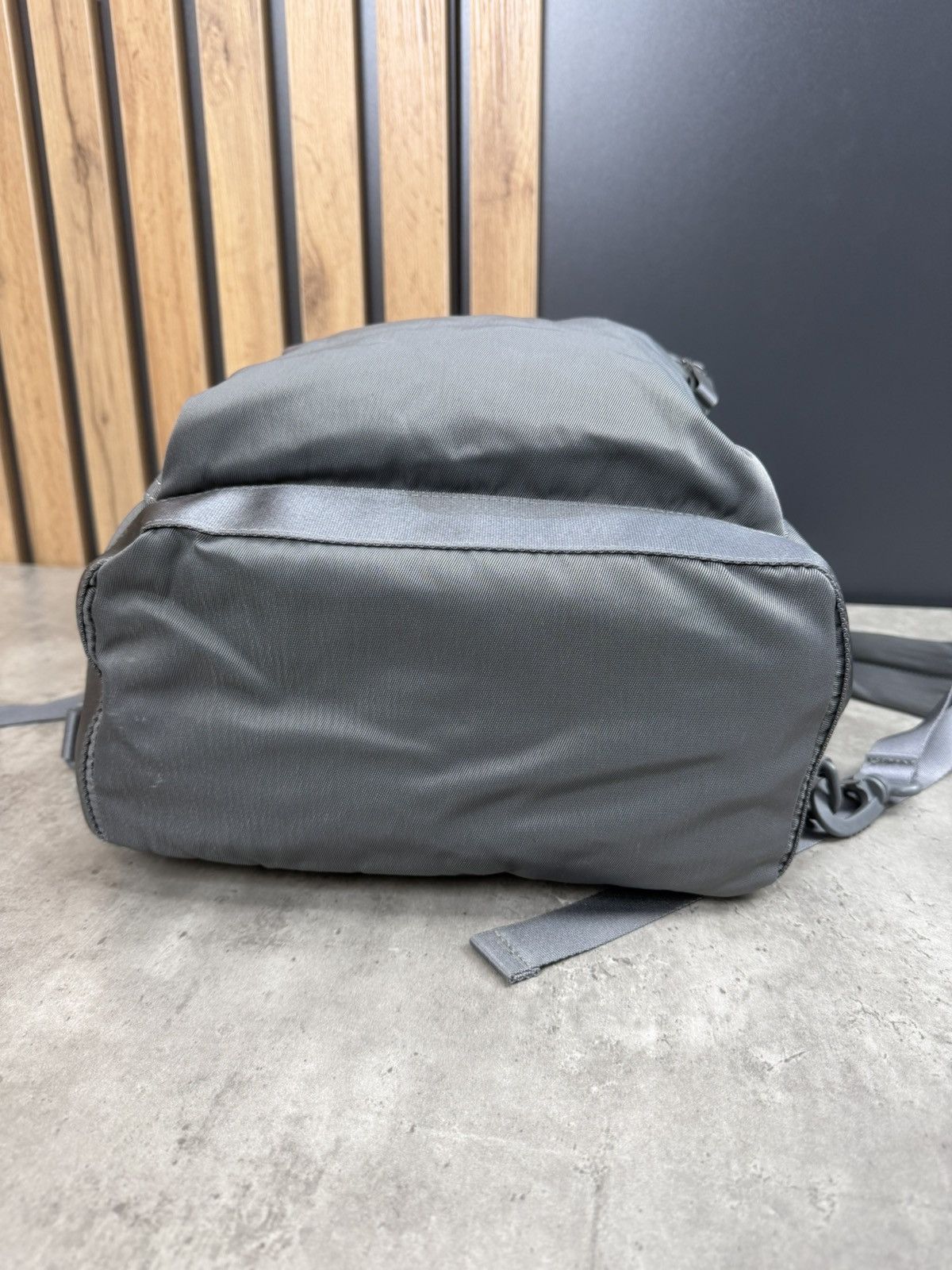 Vintage George Gina & Lucy Monokissed Gray Backpack Size ONE SIZE - 10 Thumbnail