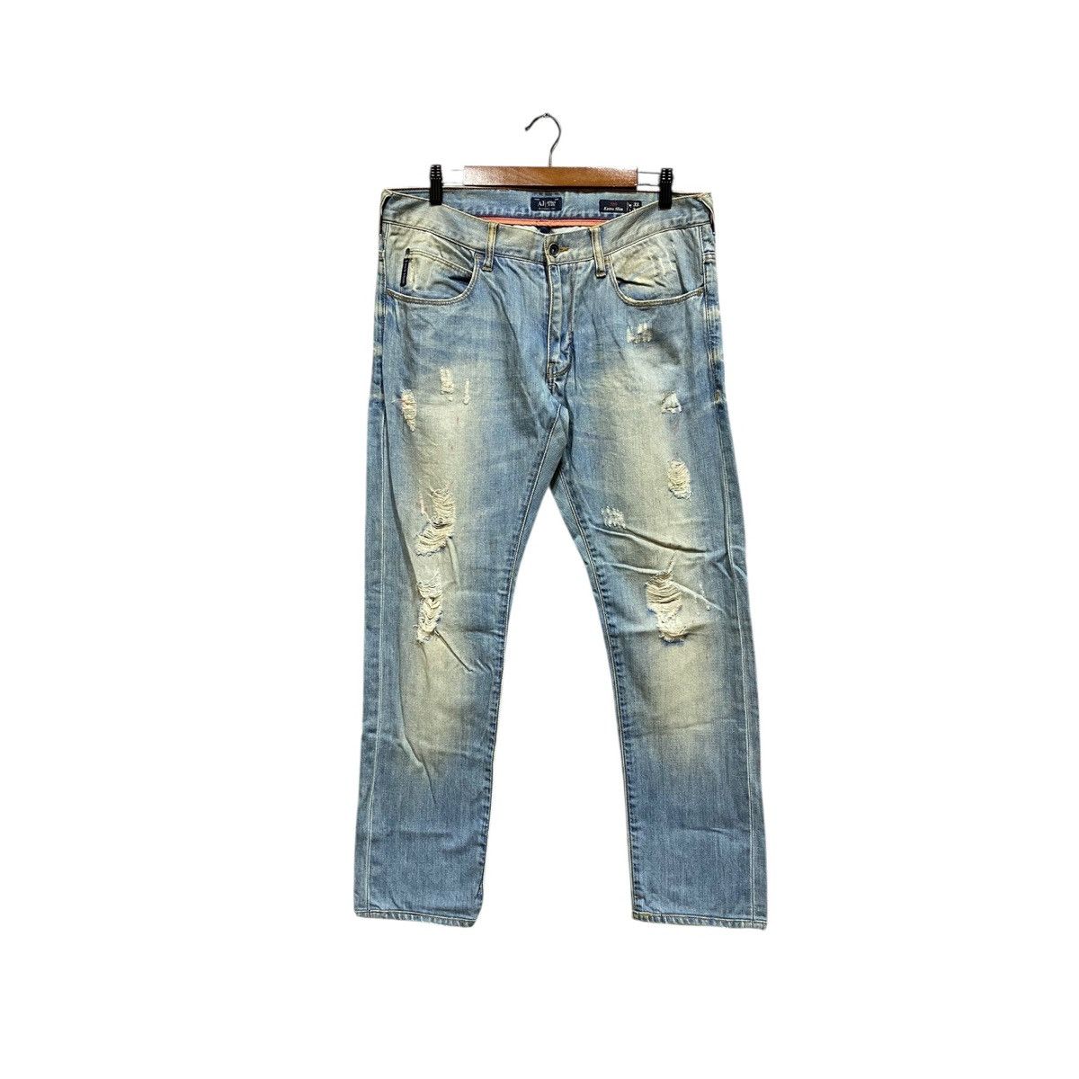 Armani Exchange Vintage AJ Armani Jeans Distressed Design Size 33 Size US 33 - 1 Thumbnail