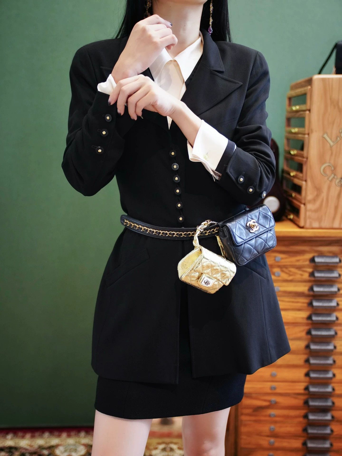 Chanel Chanel 1997 Wool Single-Breasted Peak Lapel Blazer Size M / US 6-8 / IT 42-44 - 2 Thumbnail
