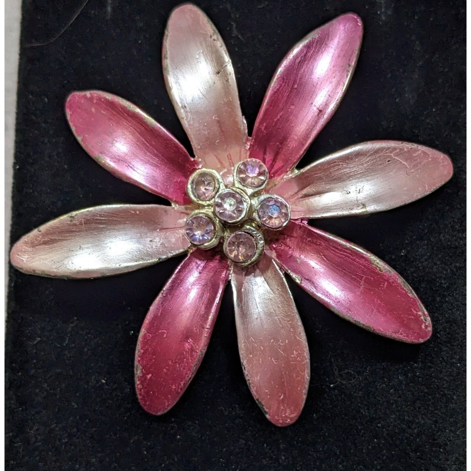 Other Vintage Metallic Pink Floral Rhinestone Brooch Size ONE SIZE - 3 Thumbnail