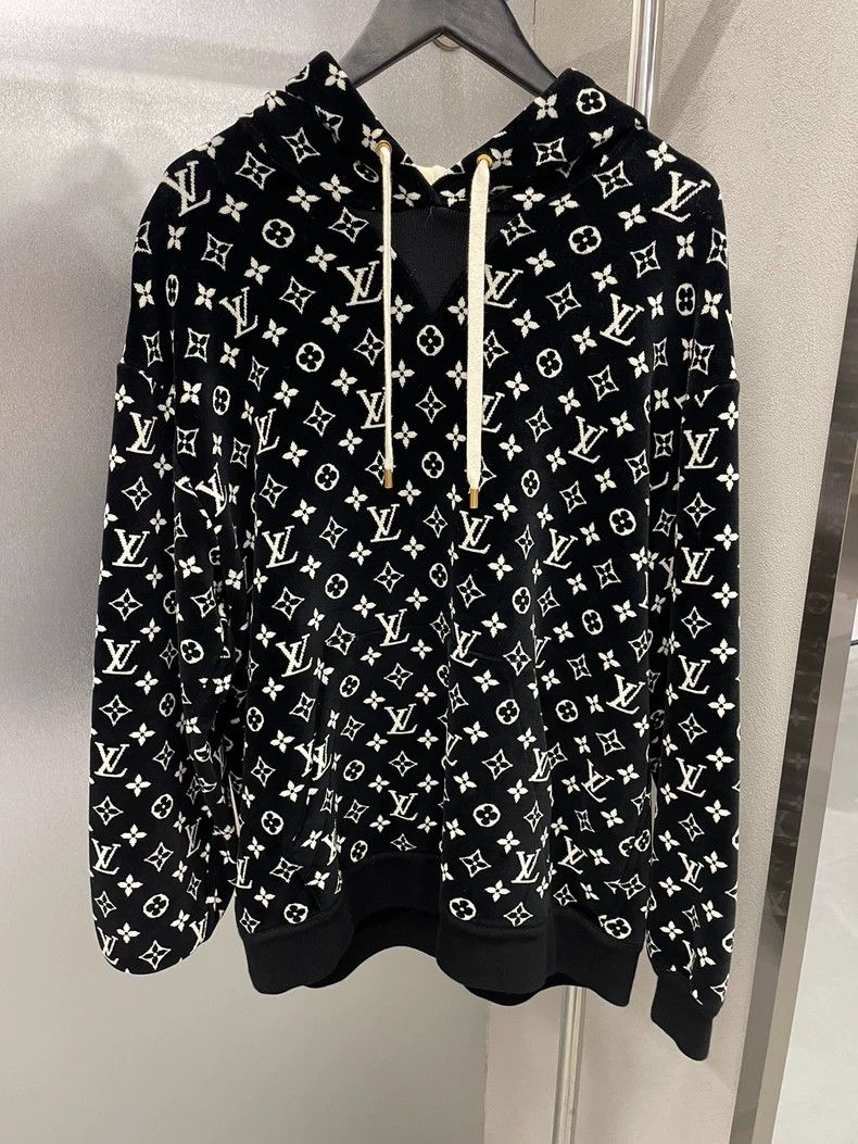 Louis Vuitton Louis Vuitton Monogram Hoodie Black Size US M / EU 48-50 / 2 - 1 Thumbnail