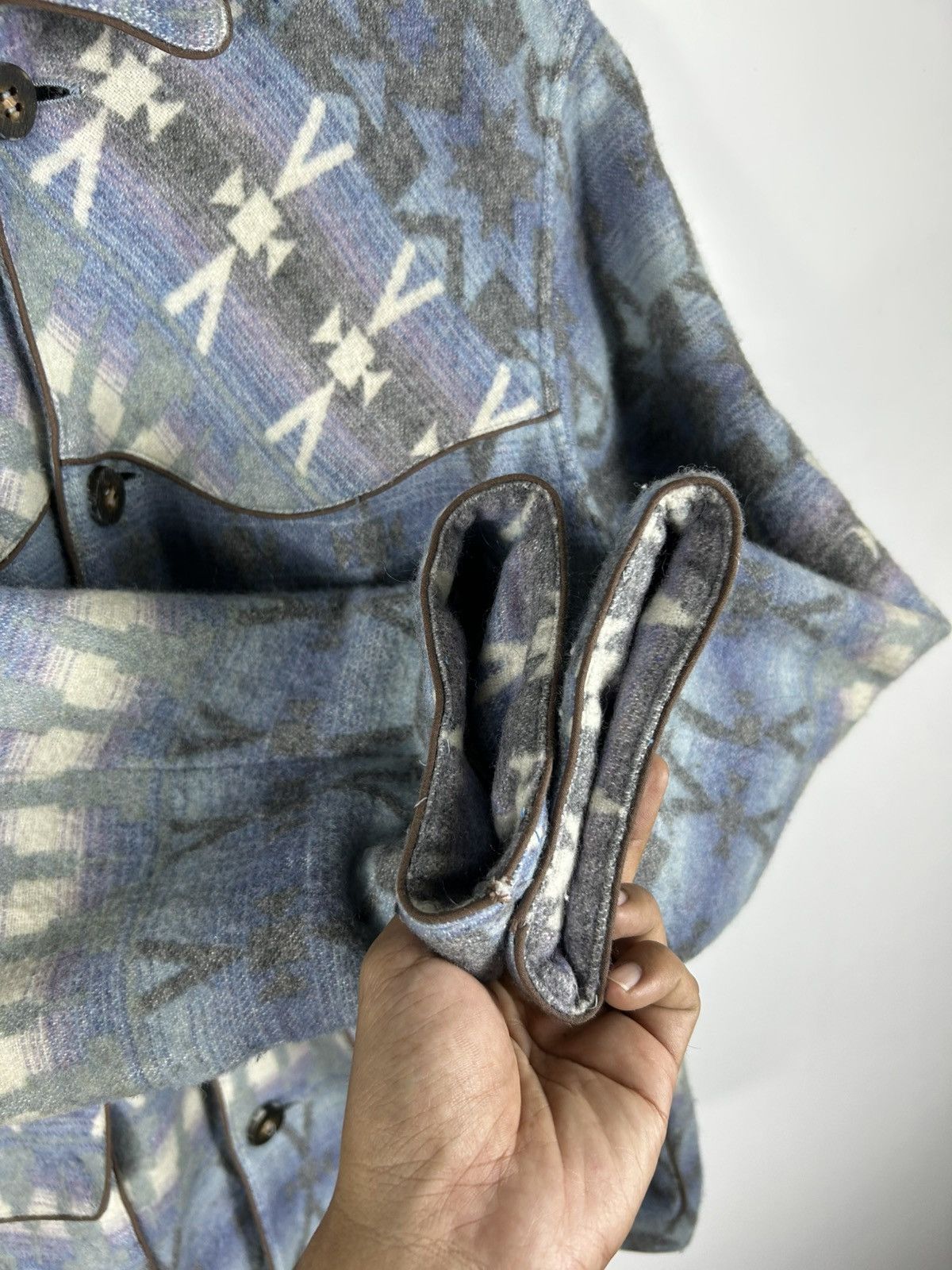 Japanese Brand × Native ⚡️Vintage V.A.L.E Western Aztec Fleece Shirt Jacket Size US M / EU 48-50 / 2 - 8 Thumbnail