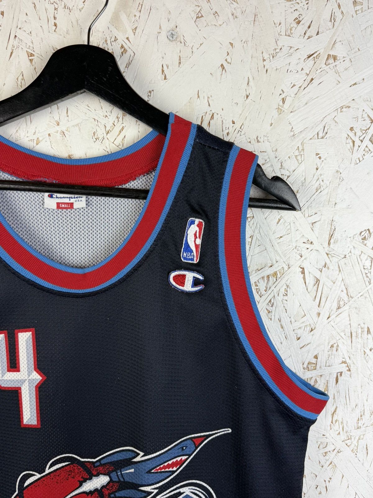 Champion 90s Champion Houston Rockets #34 Hakeem Olajuwon Nba Jersey Size US S / EU 44-46 / 1 - 2 Thumbnail