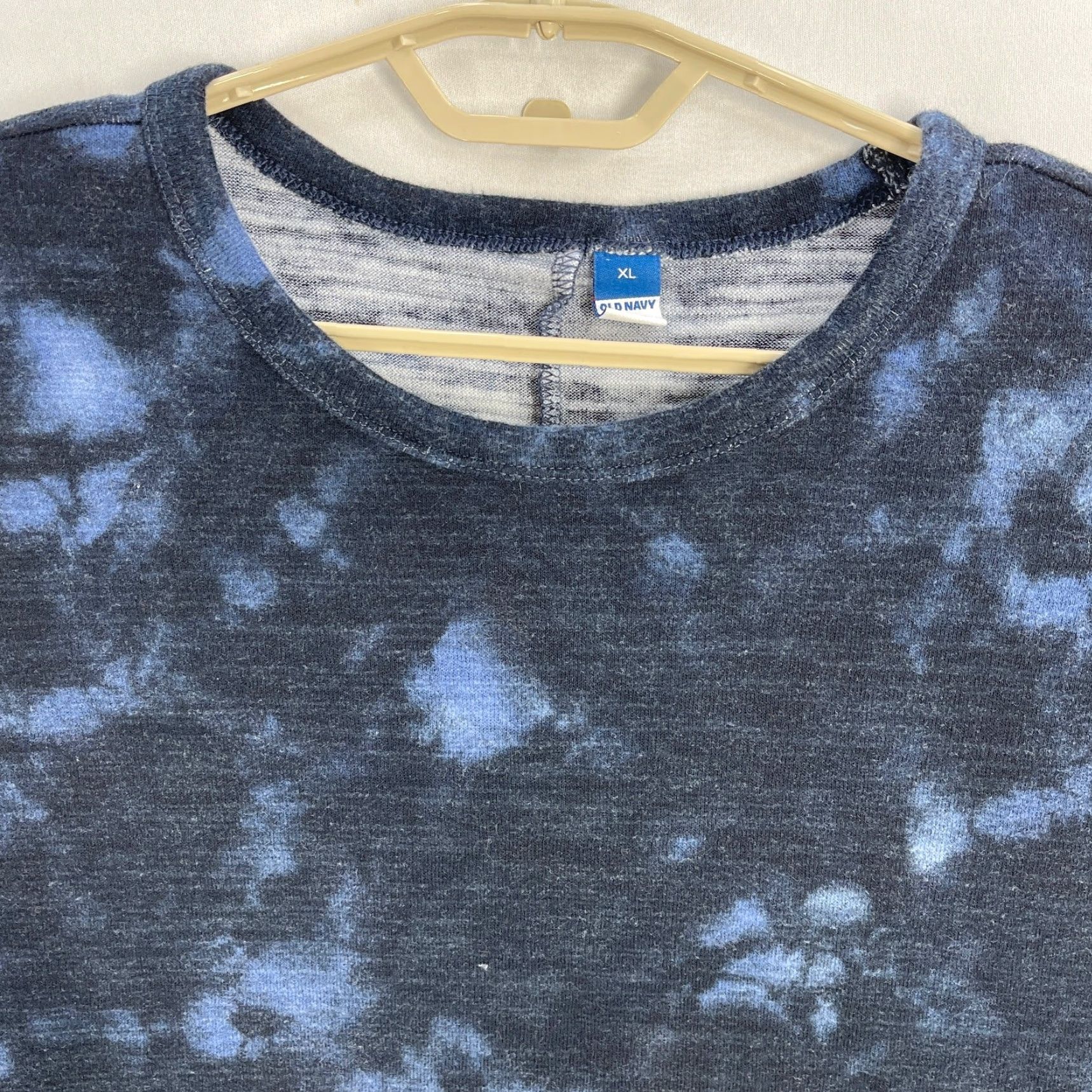 Old Navy Old Navy Shirt Womens XL Blue Tie Dye Print Lightweight Casual Sweatshirt Sweatshirt Size XL / US 12-14 / IT 48-50 - 2 Thumbnail