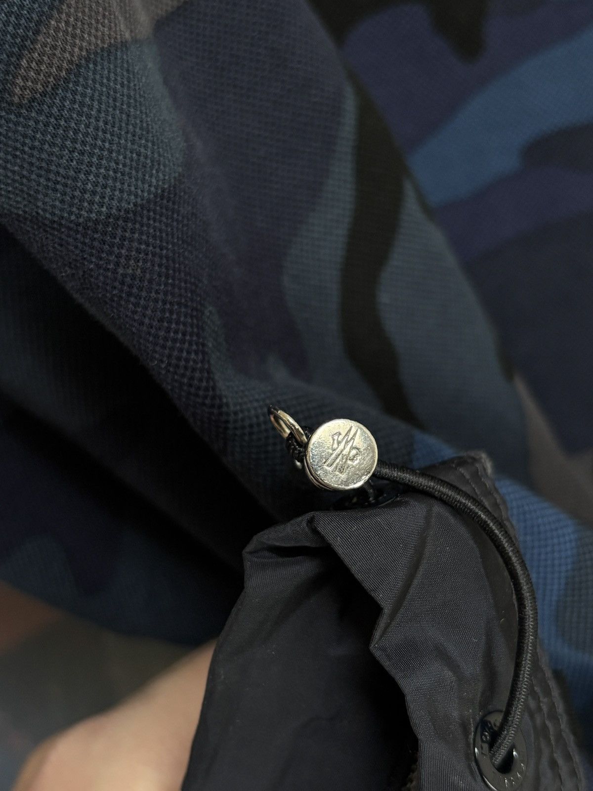 Moncler Moncler Camouflage Camo Maglia Corta Polo Shirt Vintage Size US S / EU 44-46 / 1 - 7 Thumbnail