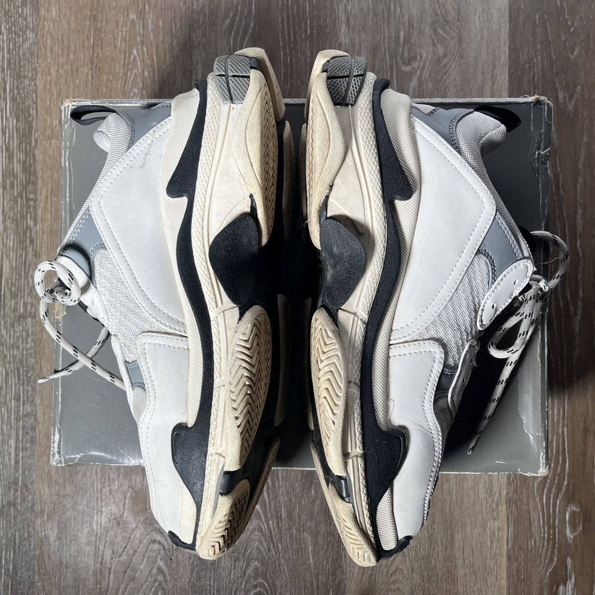 Balenciaga grey/white balenciaga triple S Size US 10 / EU 43 - 3 Thumbnail