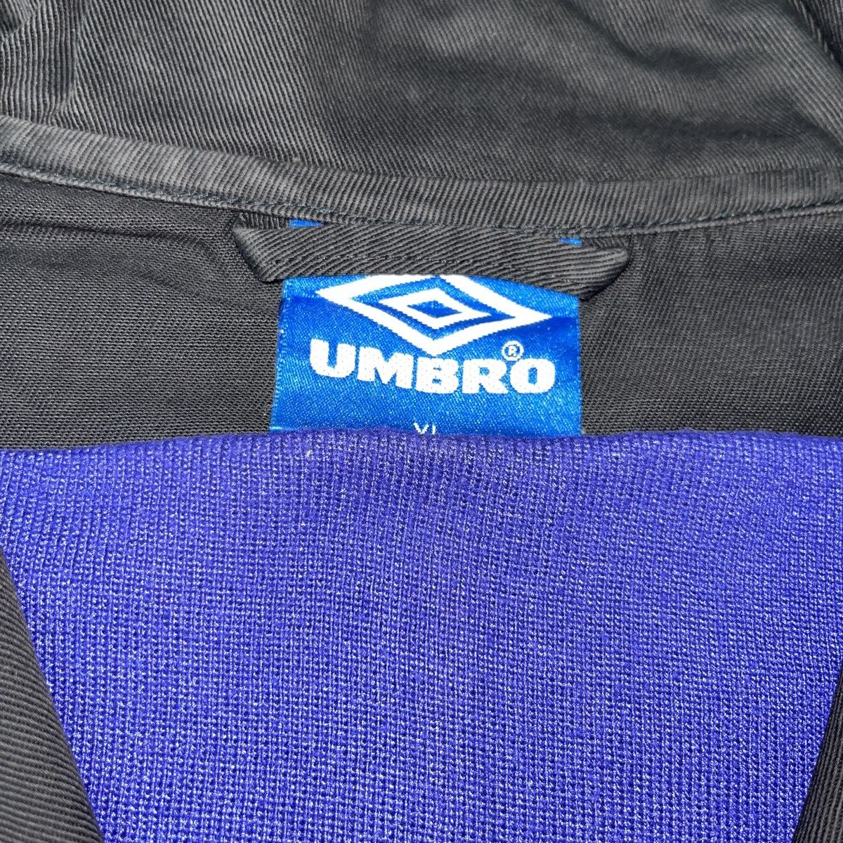 Umbro 1996-97 Manchester United Zip Drill Top XL Size US L / EU 52-54 / 3 - 5 Thumbnail