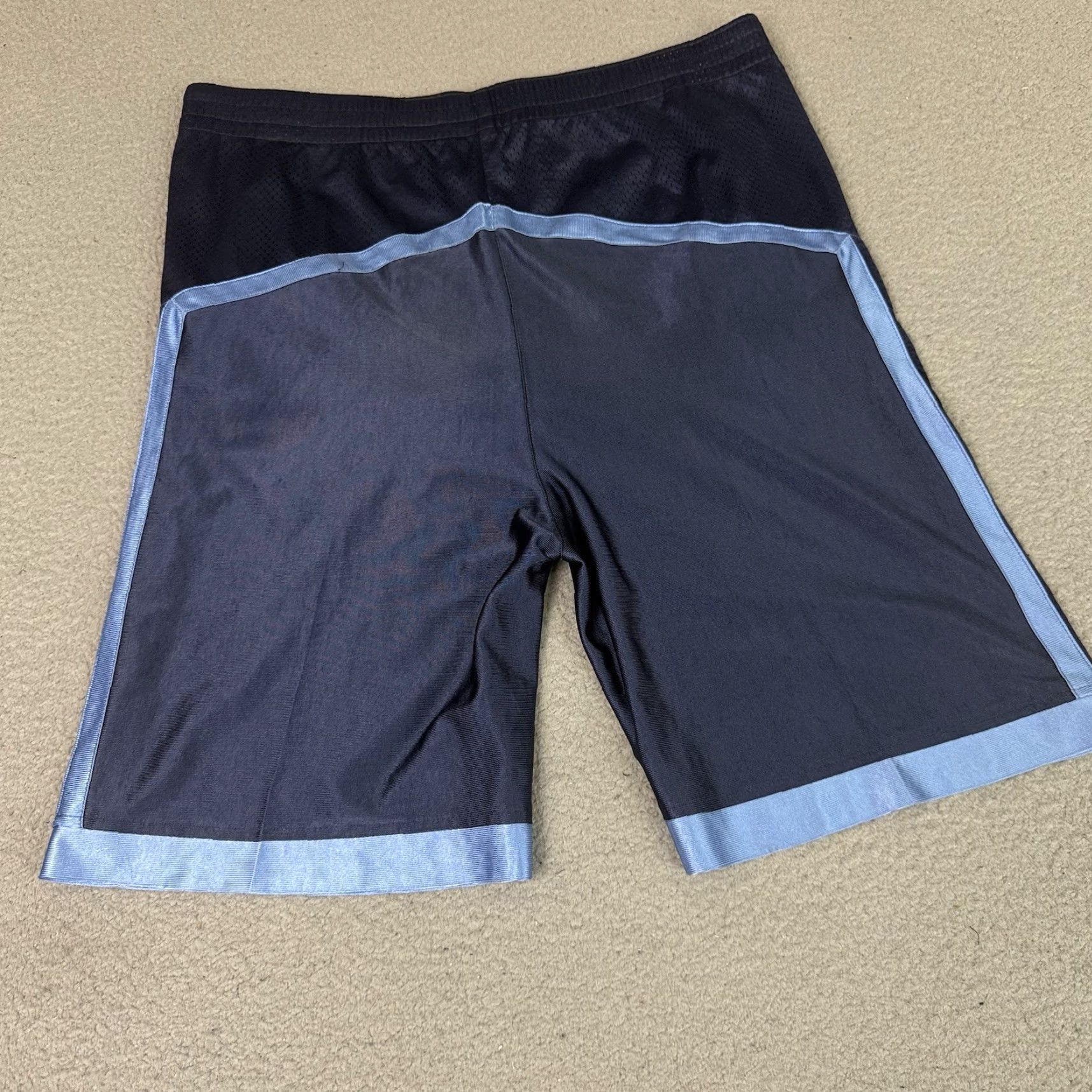 Nike **Vintage Nike Basketball Shorts Mens XL Blue Y2K Lebron** User: **Vintage Nike Mens Basketball Shorts XL Blue Y2K Lebron** Size US 36 / EU 52 - 7 Thumbnail