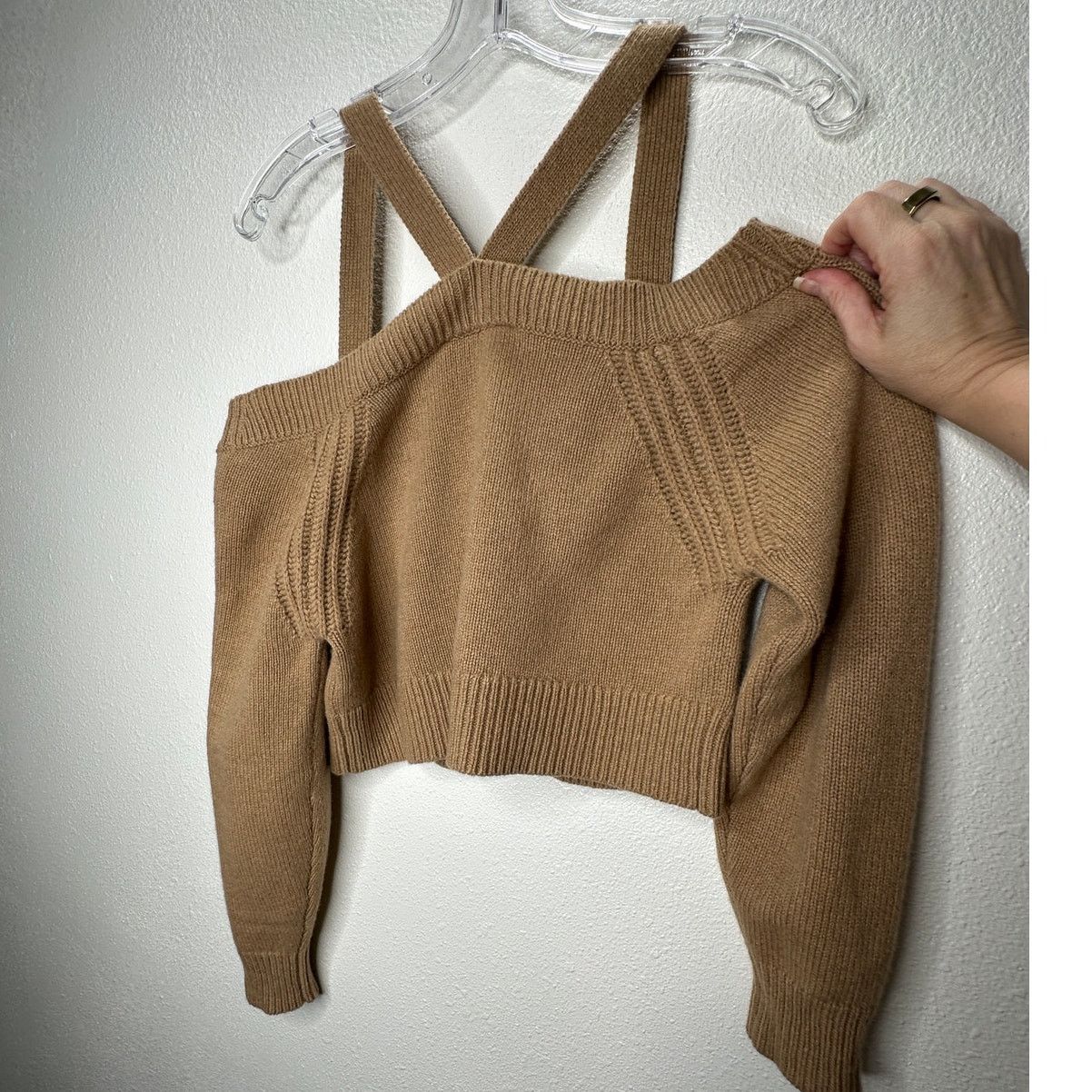 INTERMIX Intermix Beige Rumi Cold Shoulder V-Neck Button Cardigan P Size S / US 4 / IT 40 - 12 Thumbnail